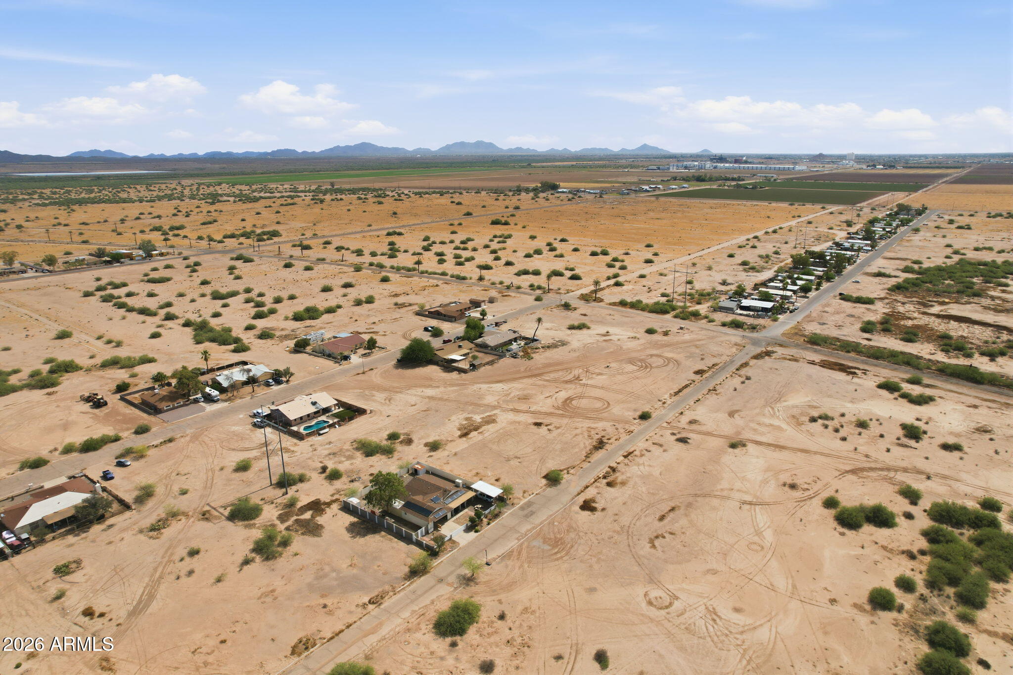 DESERT CARMEL - Land