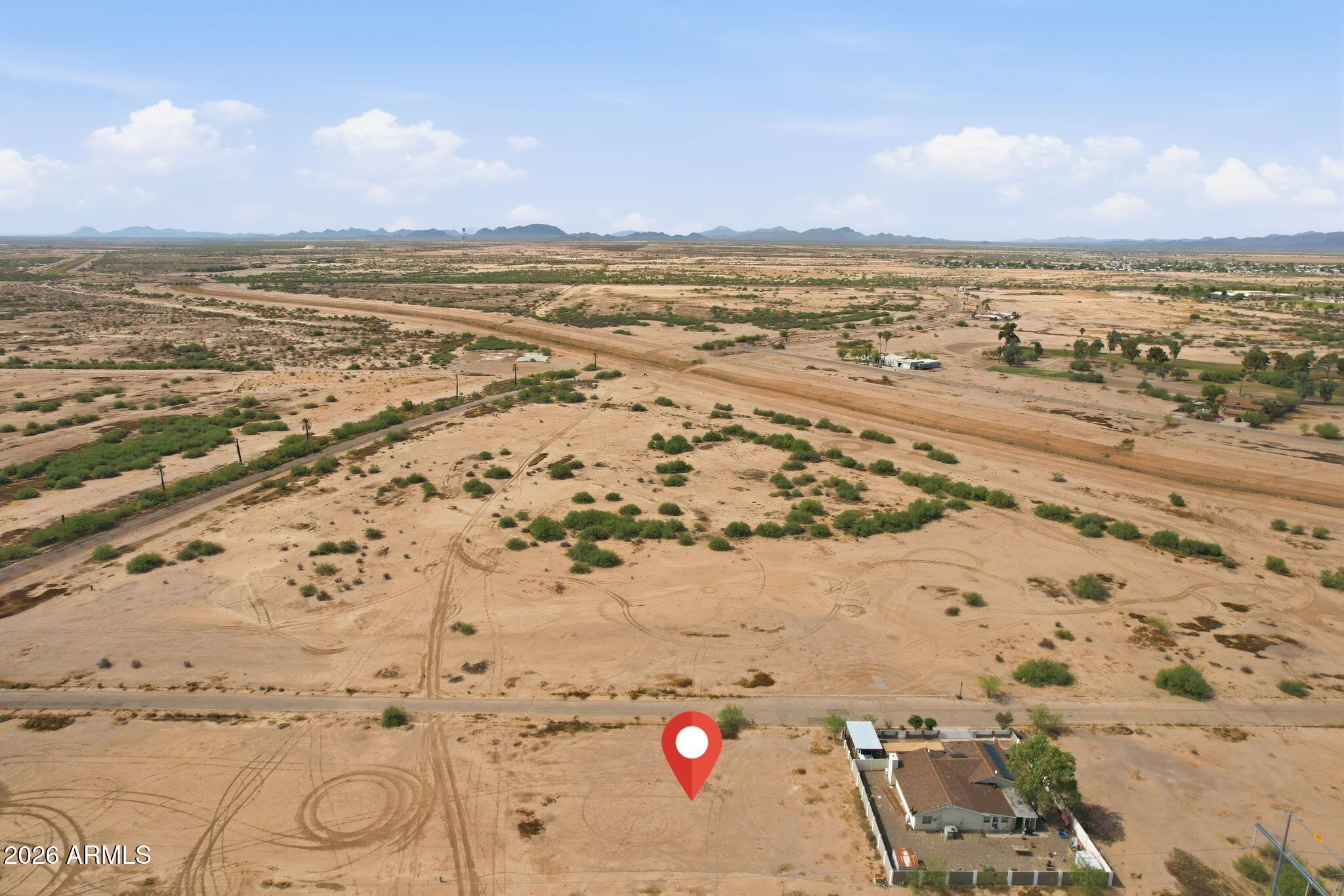 DESERT CARMEL - Land