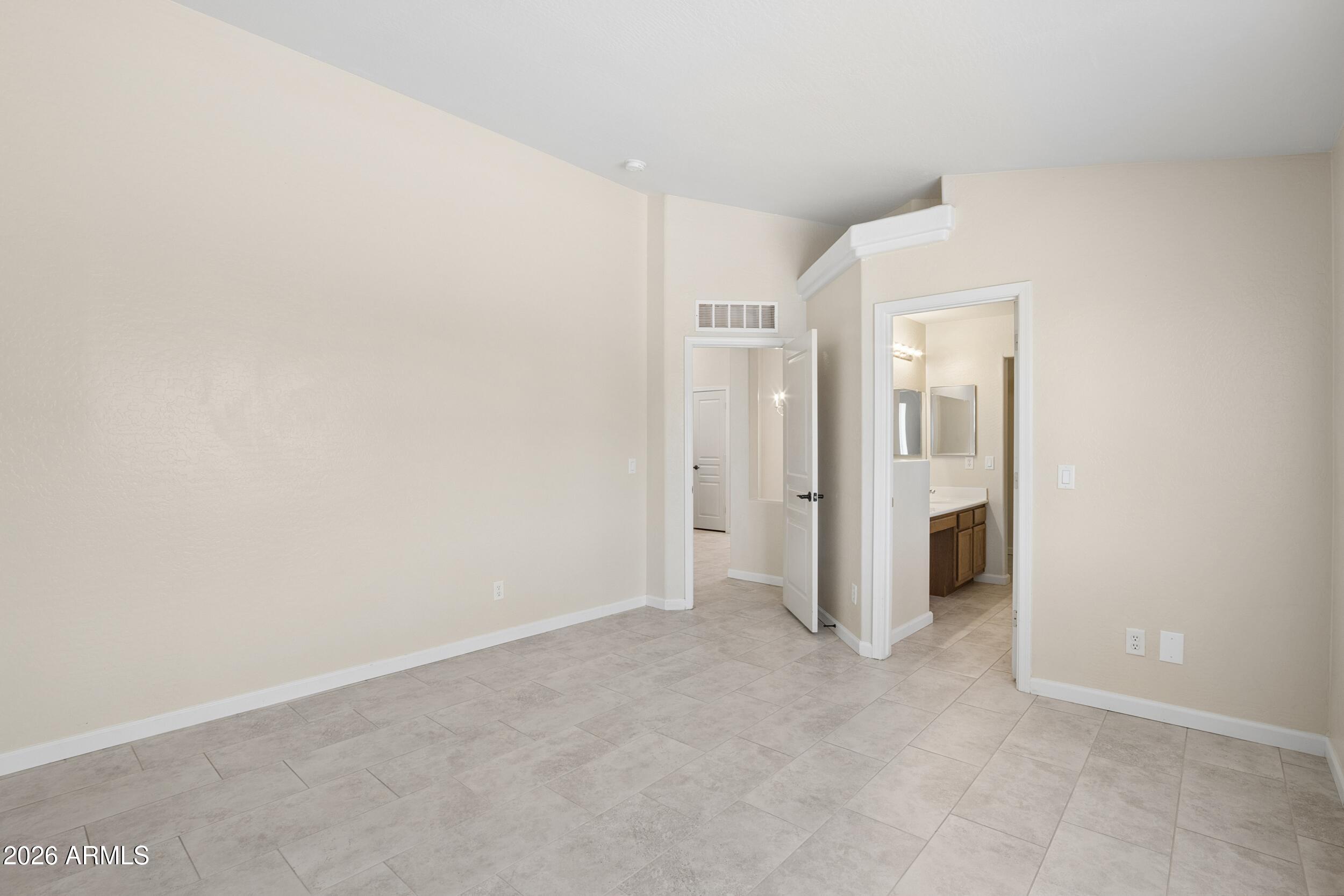 RIATA WEST UNIT 1 - Residential