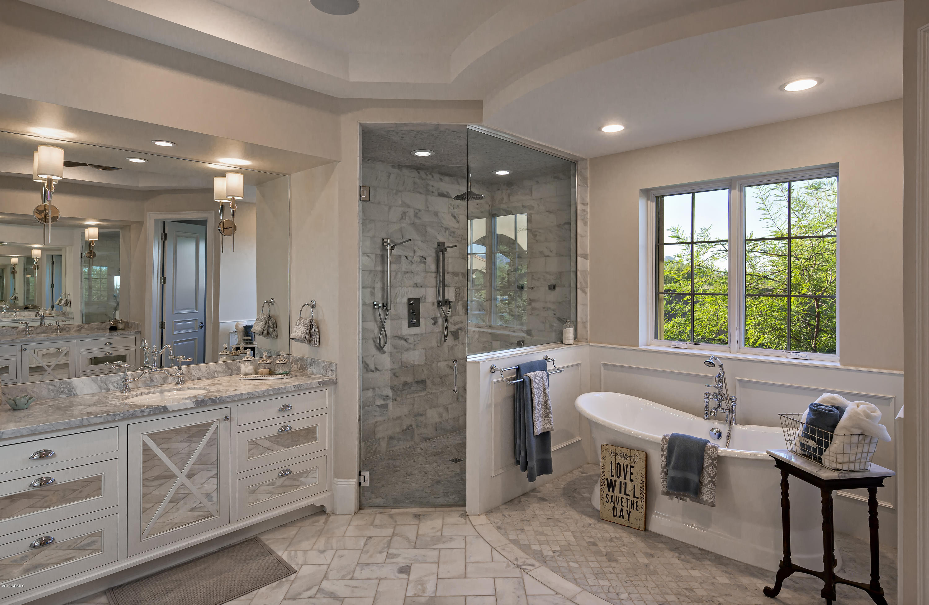 WHISPER ROCK UNIT 3 - Residential