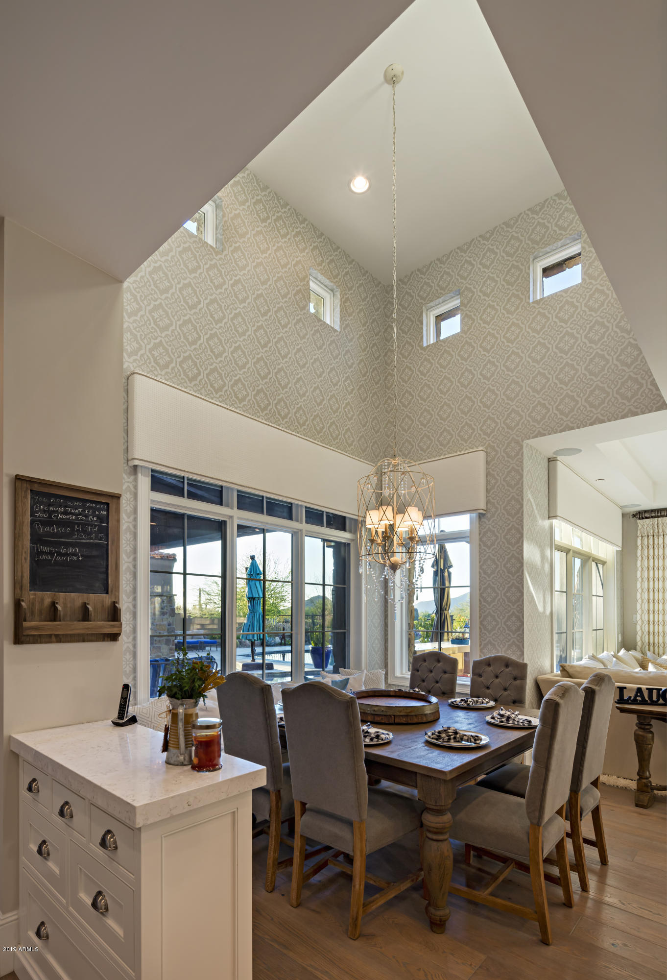 WHISPER ROCK UNIT 3 - Residential