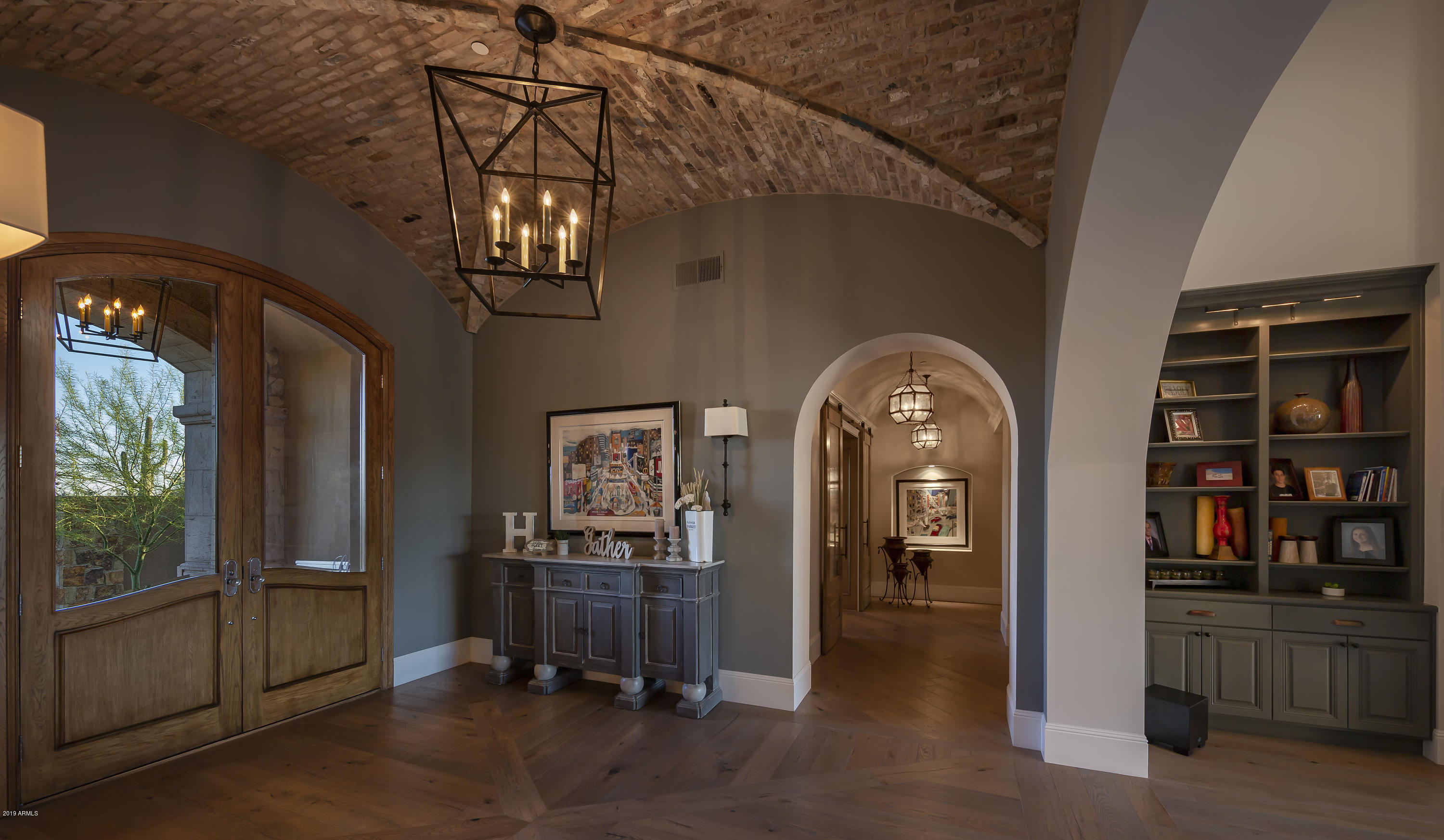 WHISPER ROCK UNIT 3 - Residential