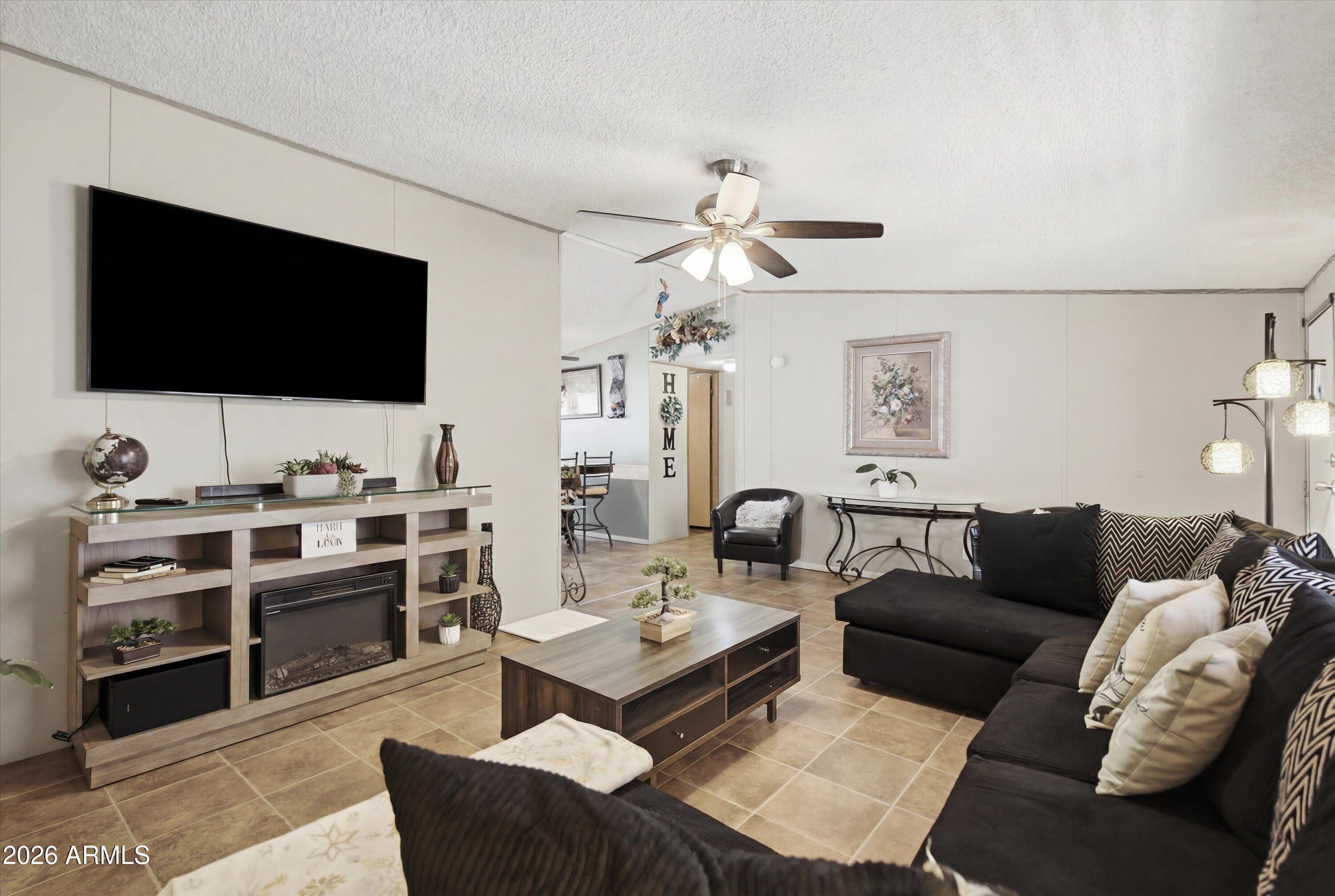 Palm Vista - Residential