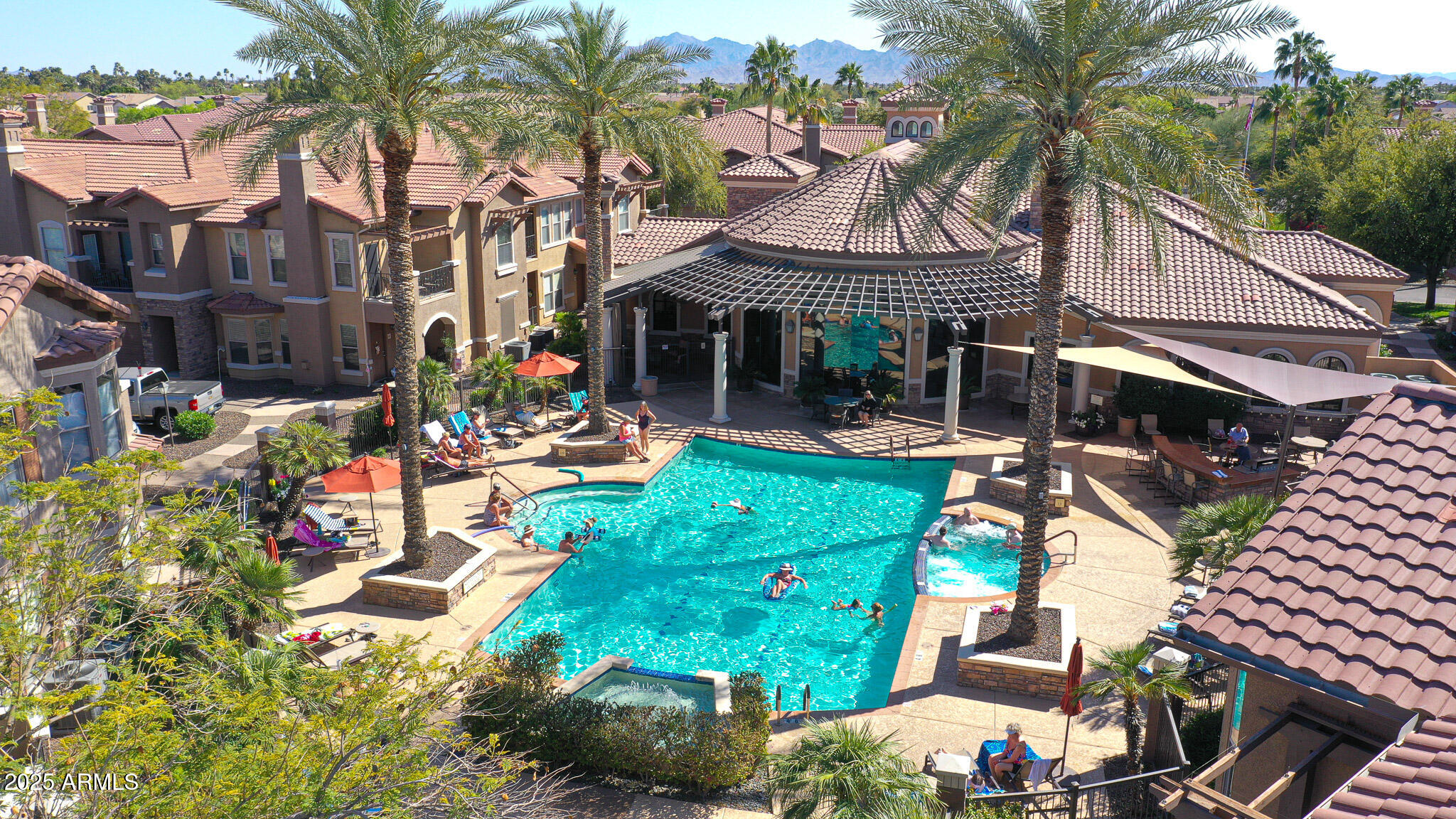 RENAISSANCE VILLAS ON THE PARK CONDOMINIUM - Residential