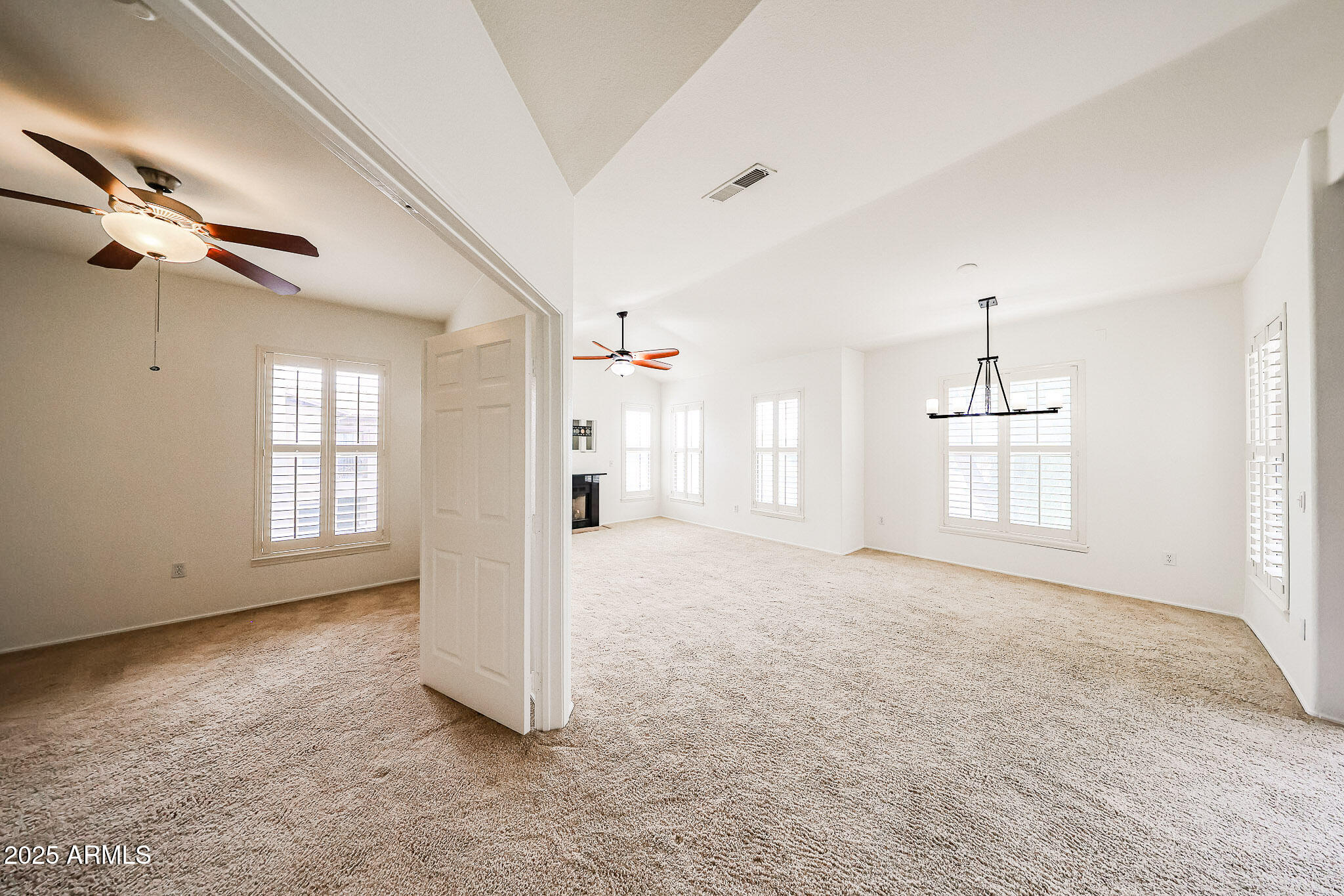 RENAISSANCE VILLAS ON THE PARK CONDOMINIUM - Residential