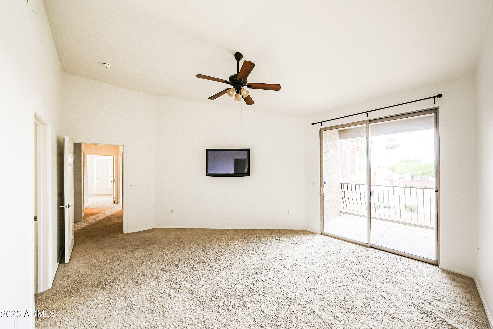 RENAISSANCE VILLAS ON THE PARK CONDOMINIUM - Residential