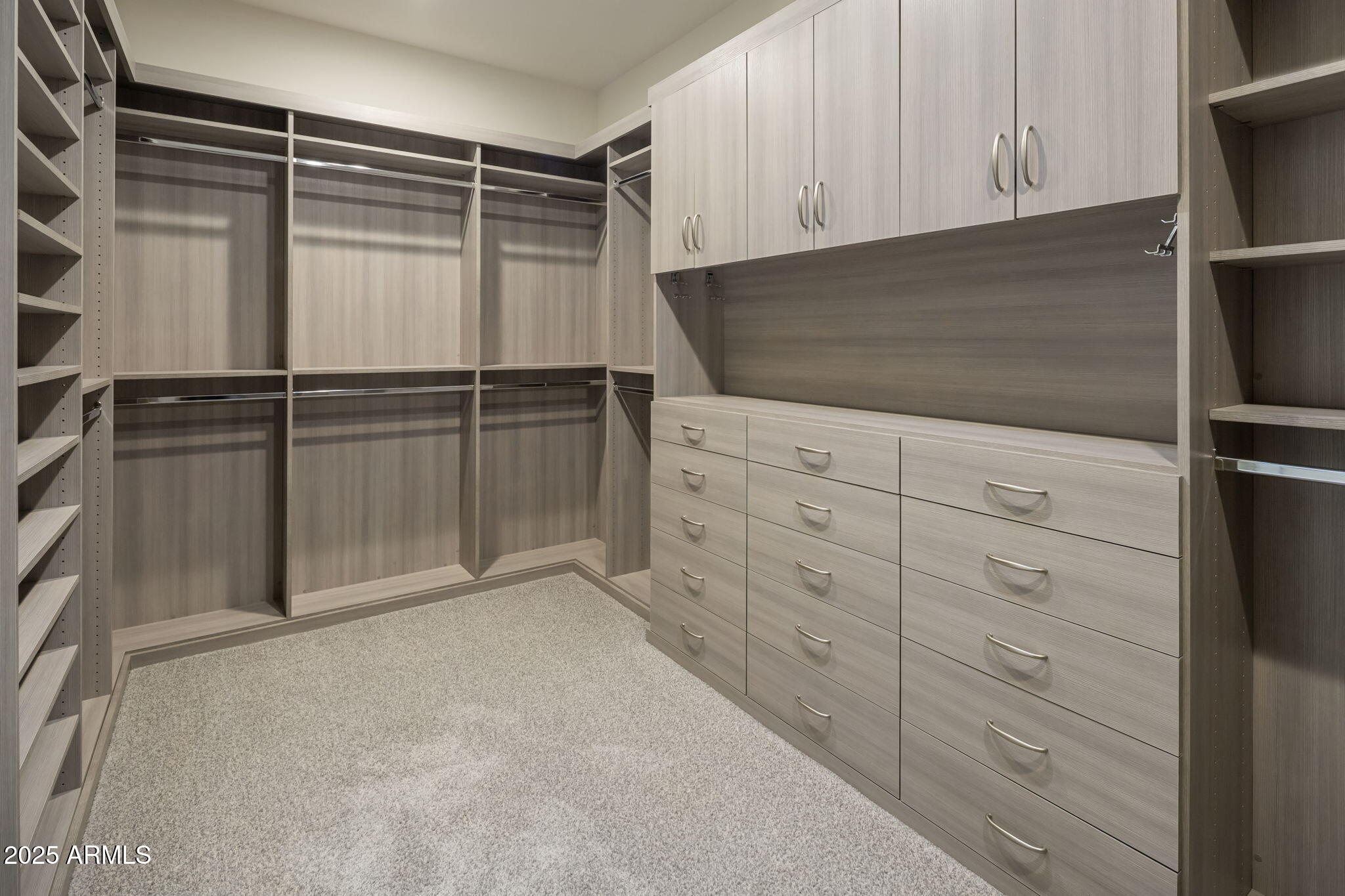 COLONIA MIRAMONTE - Residential