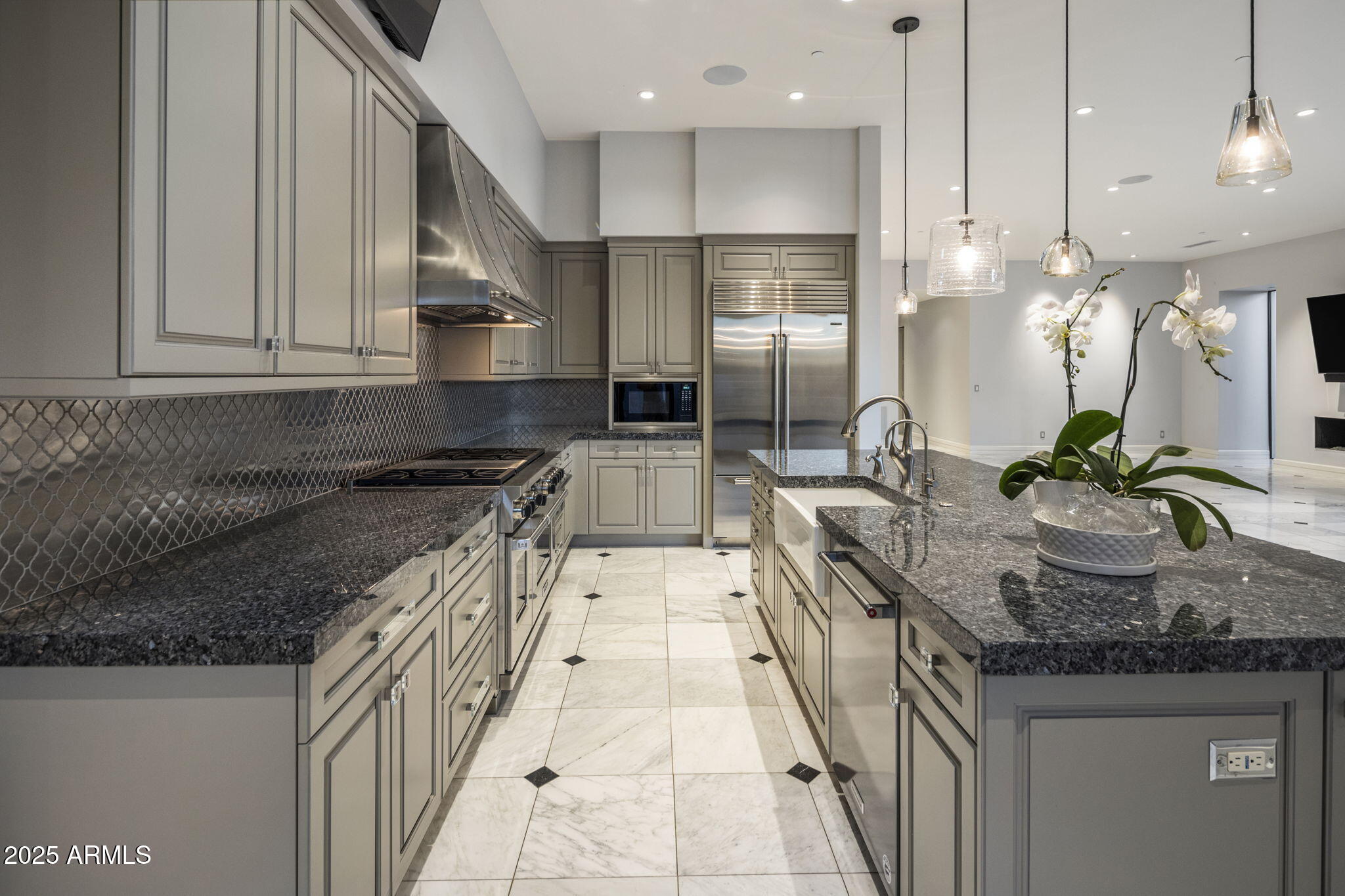 COLONIA MIRAMONTE - Residential