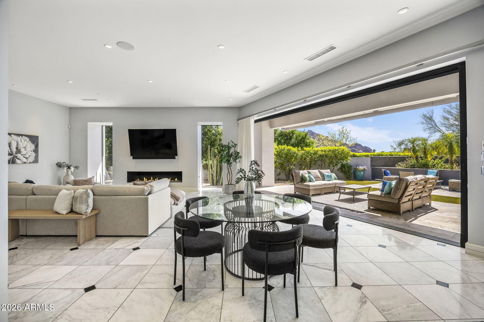COLONIA MIRAMONTE - Residential