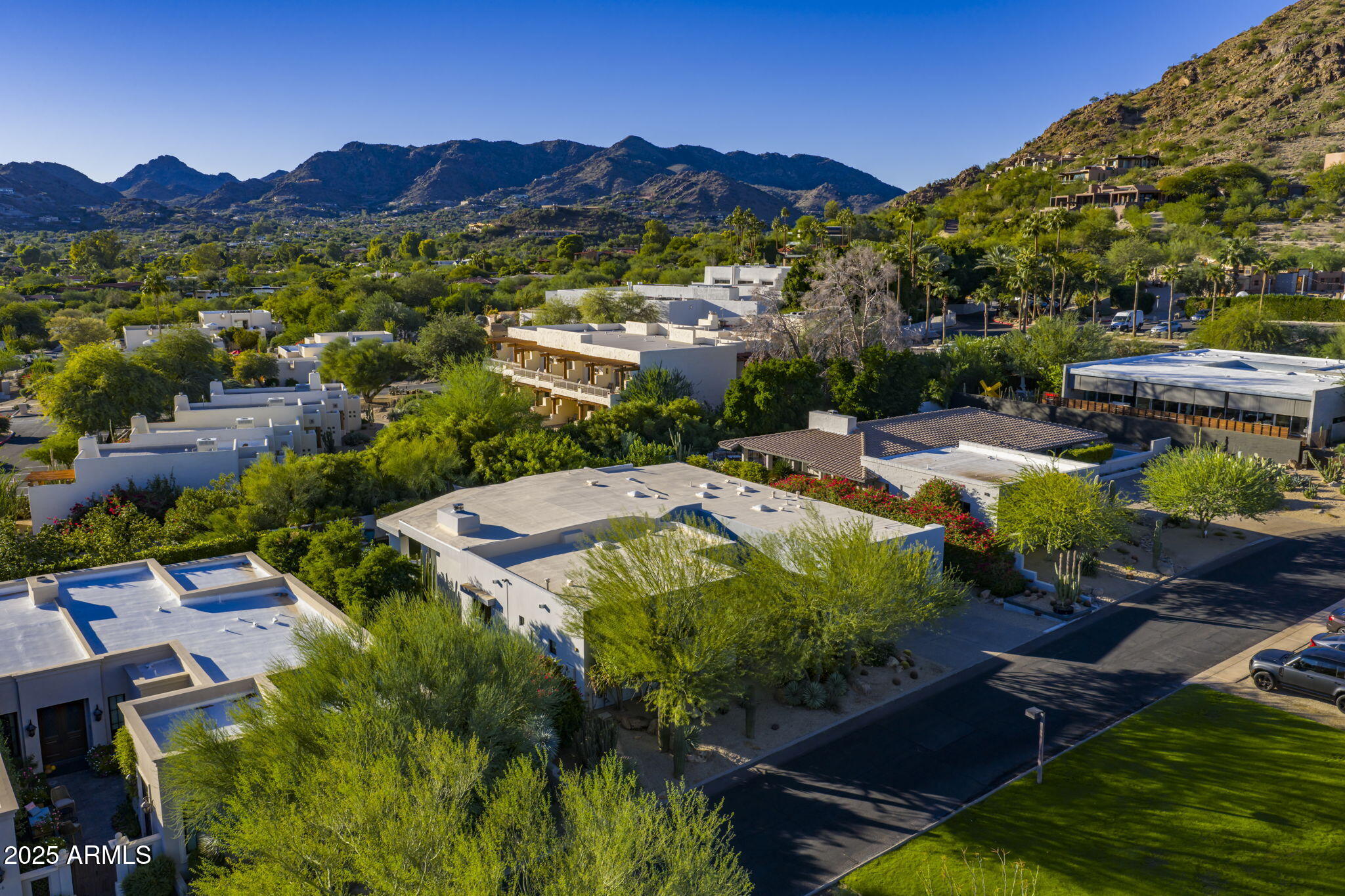 COLONIA MIRAMONTE - Residential