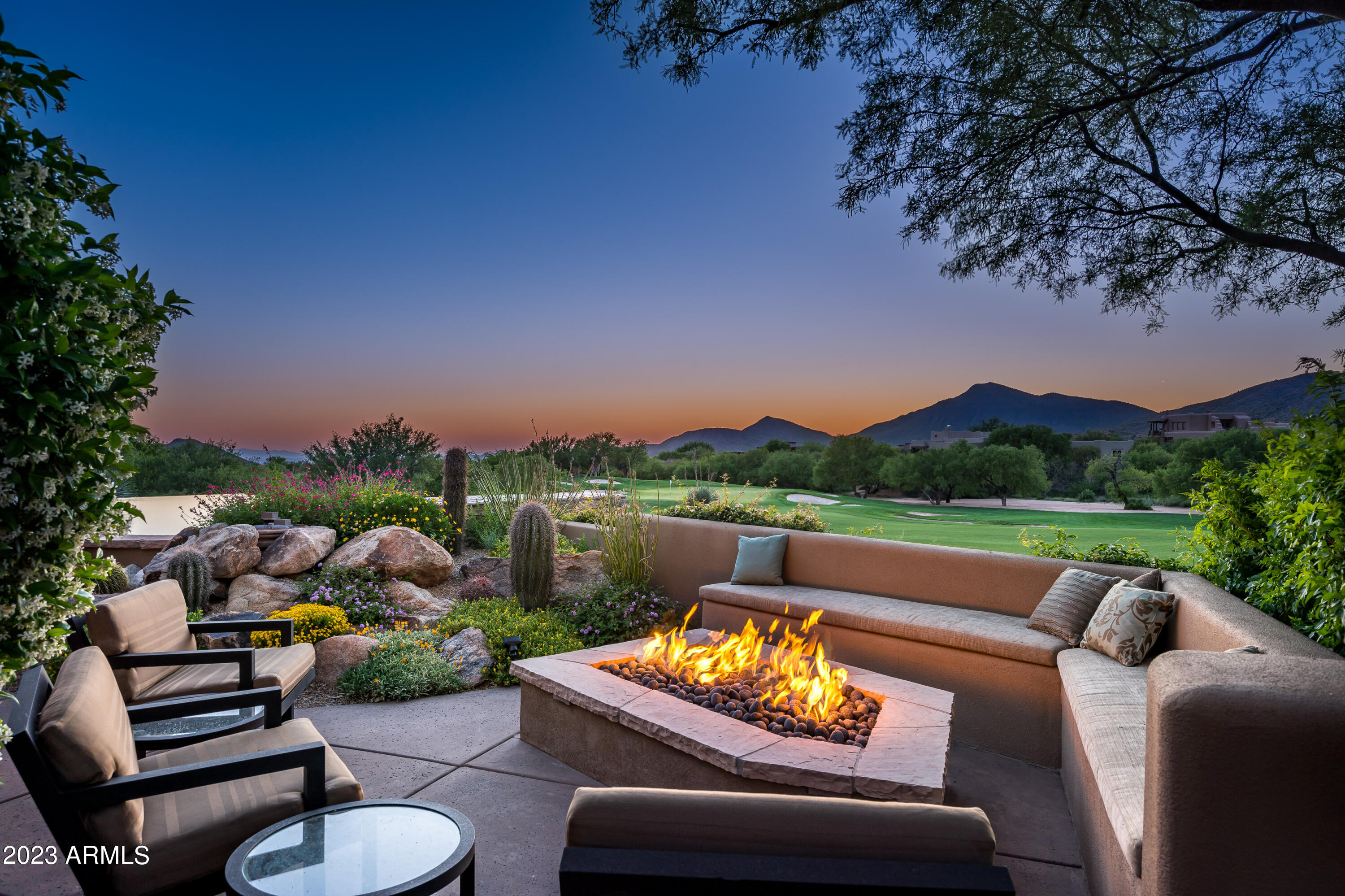 DESERT MOUNTAIN - Residential