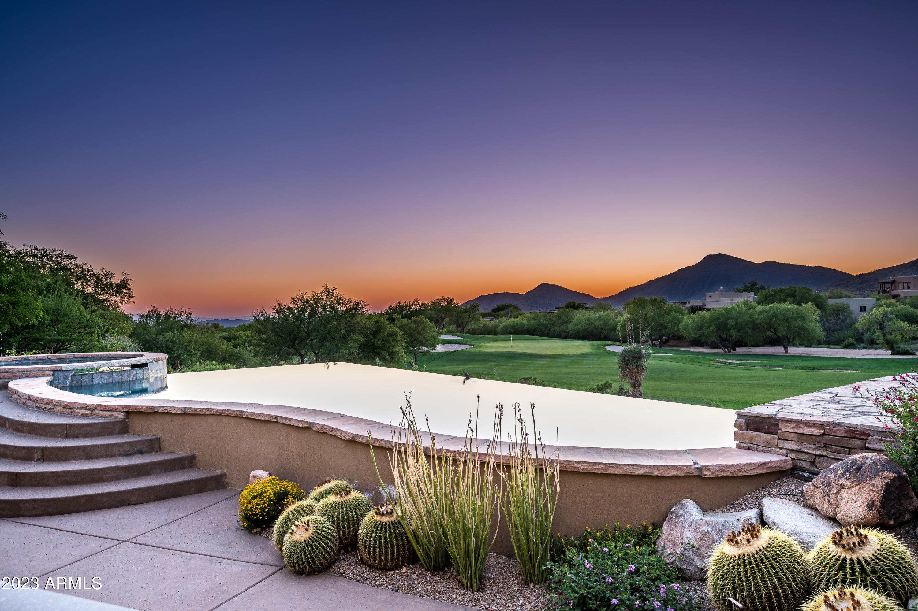 DESERT MOUNTAIN - Residential