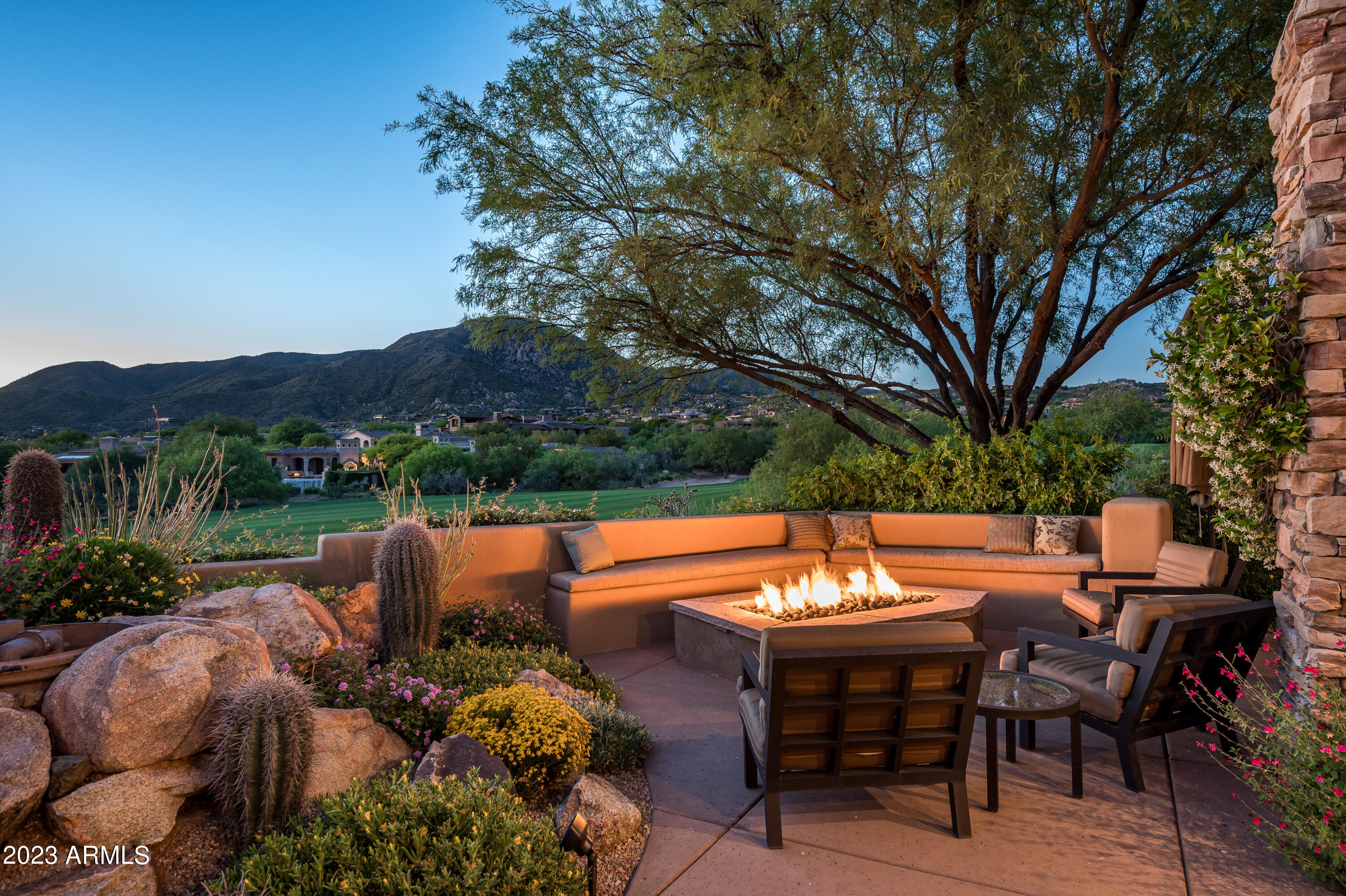 DESERT MOUNTAIN - Residential