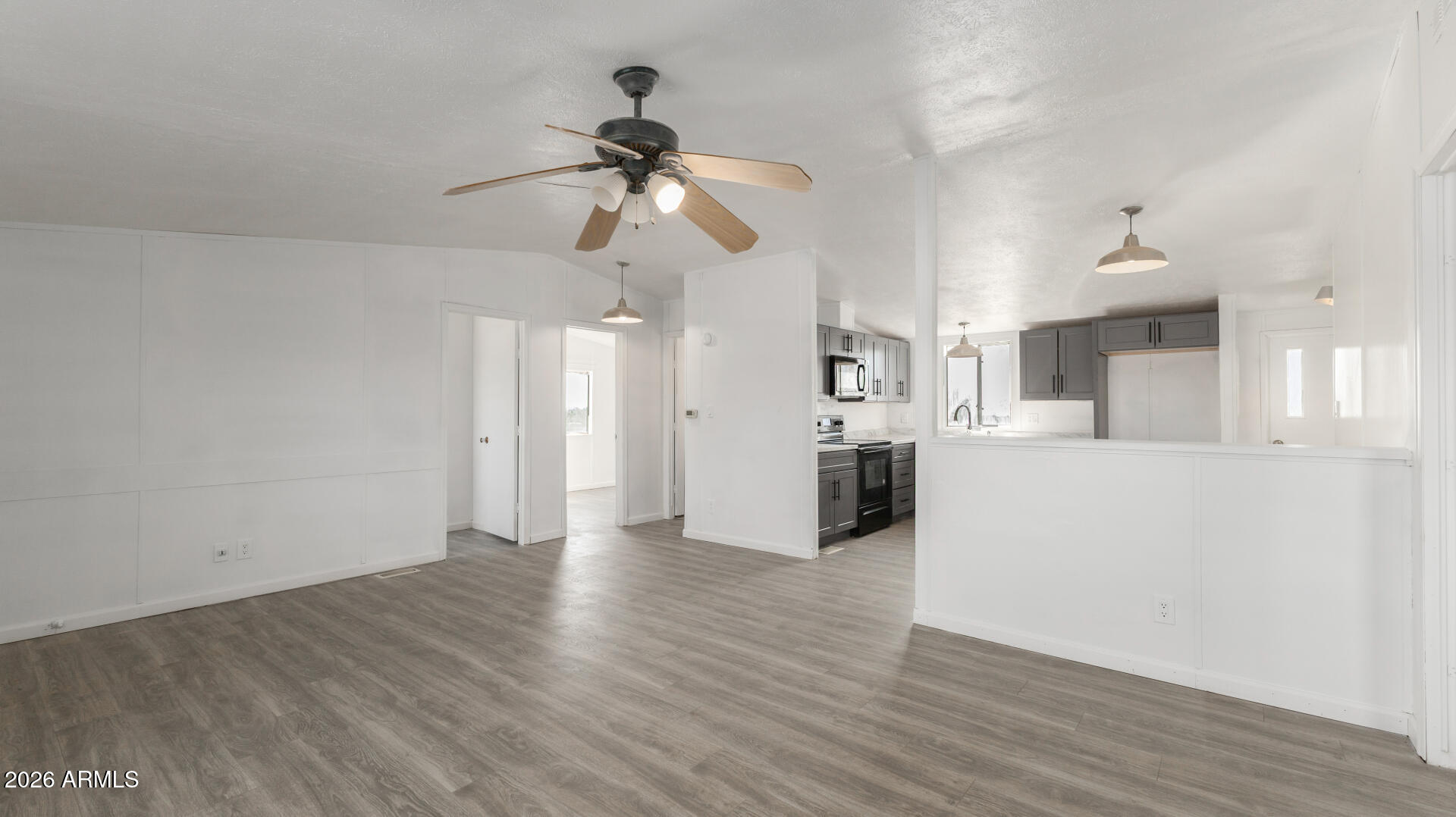 HIDDEN VALLEY ESTATES UNIT 20 - Residential
