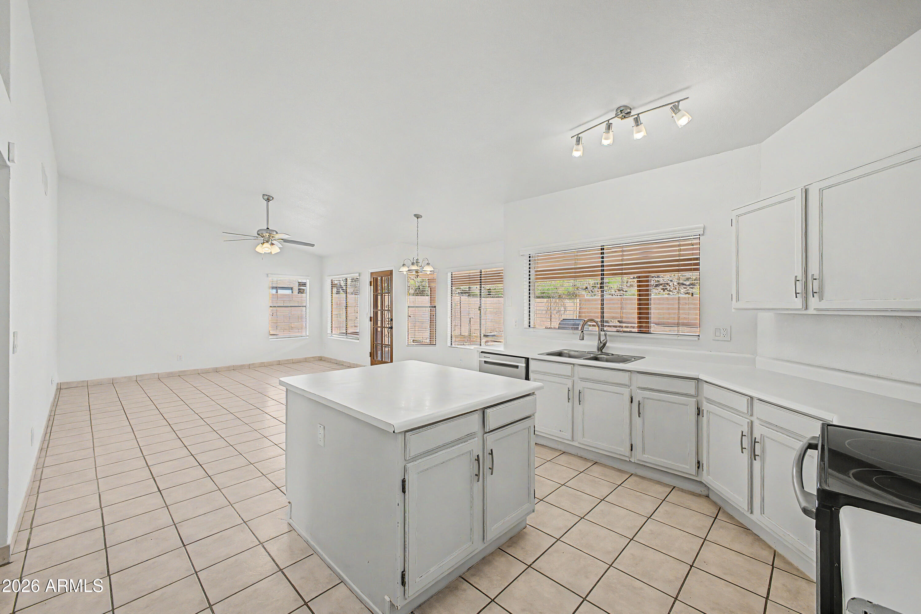HIGHLANDS AT MOUNTAIN PARK RANCH UNIT 2 - Residential