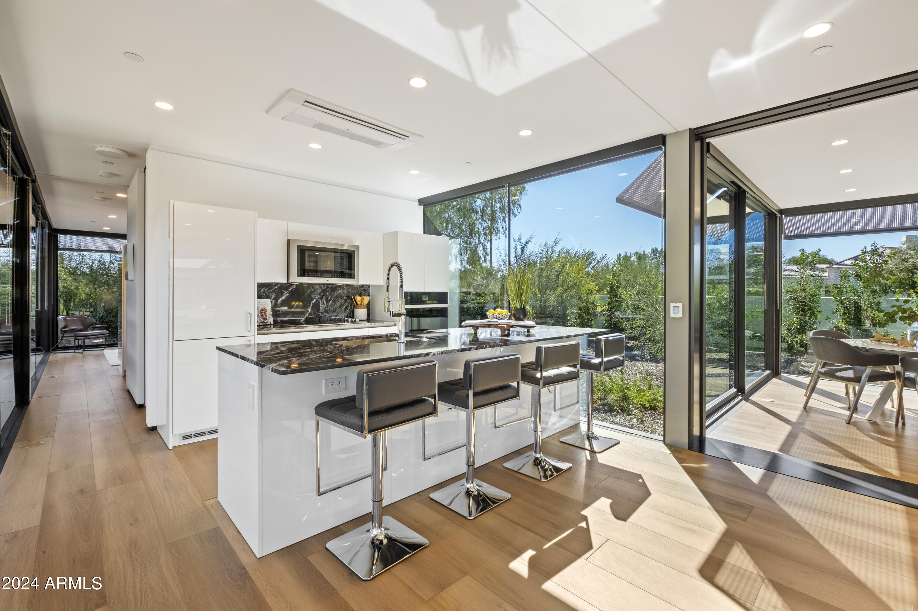 .Lincoln - Residential