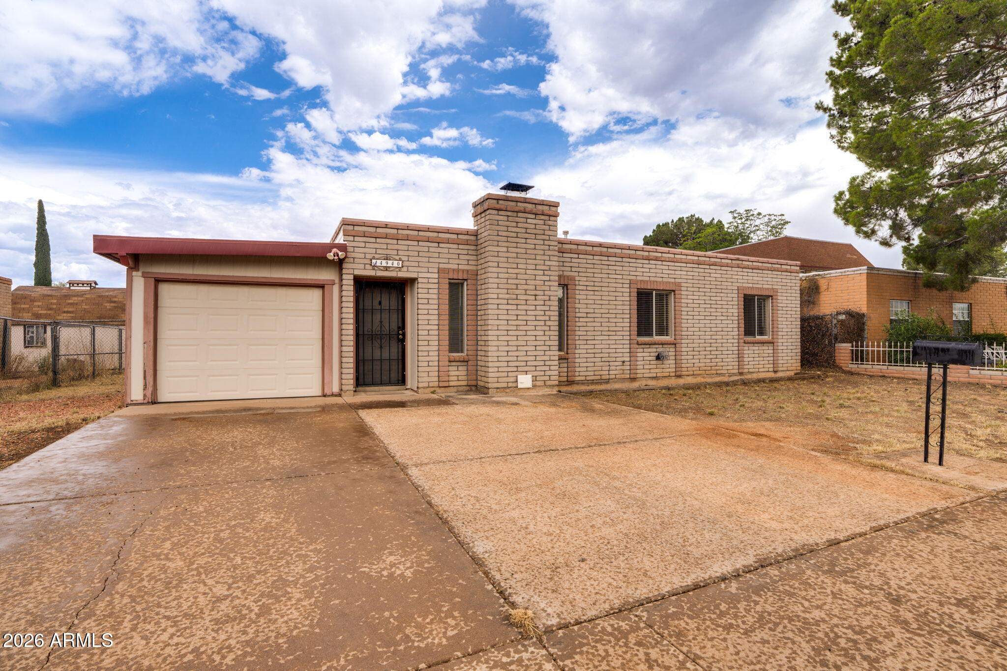 MONTEBELLO - Residential
