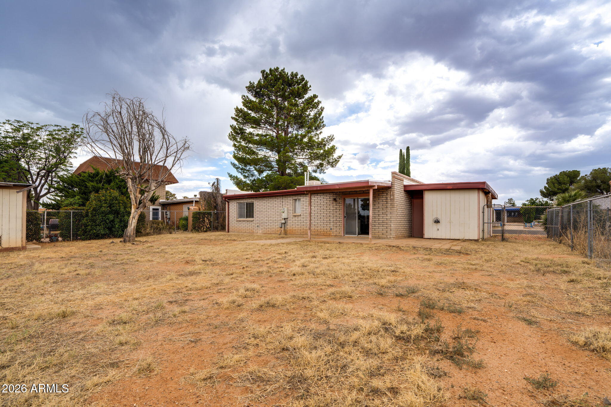 MONTEBELLO - Residential