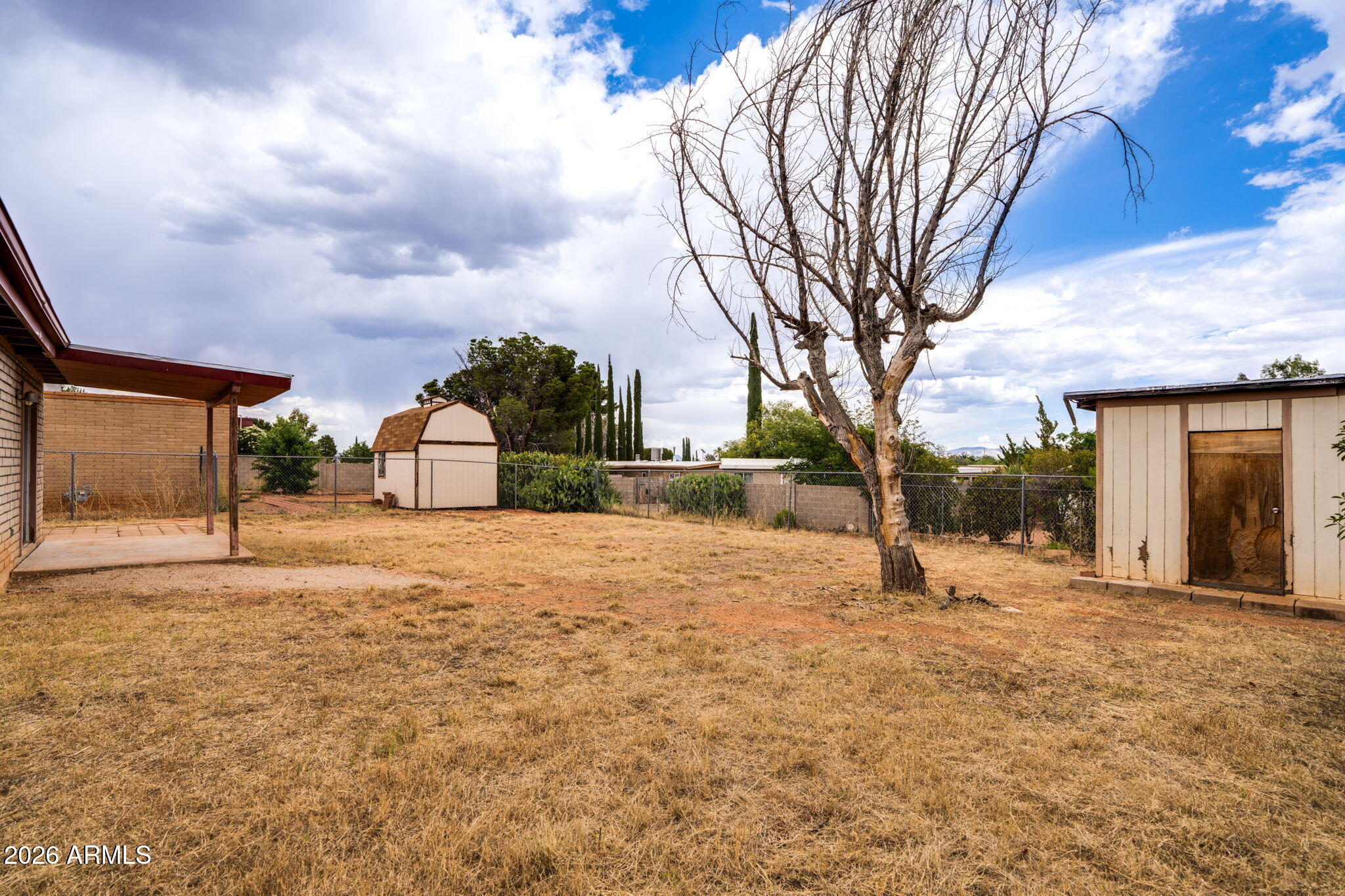 MONTEBELLO - Residential