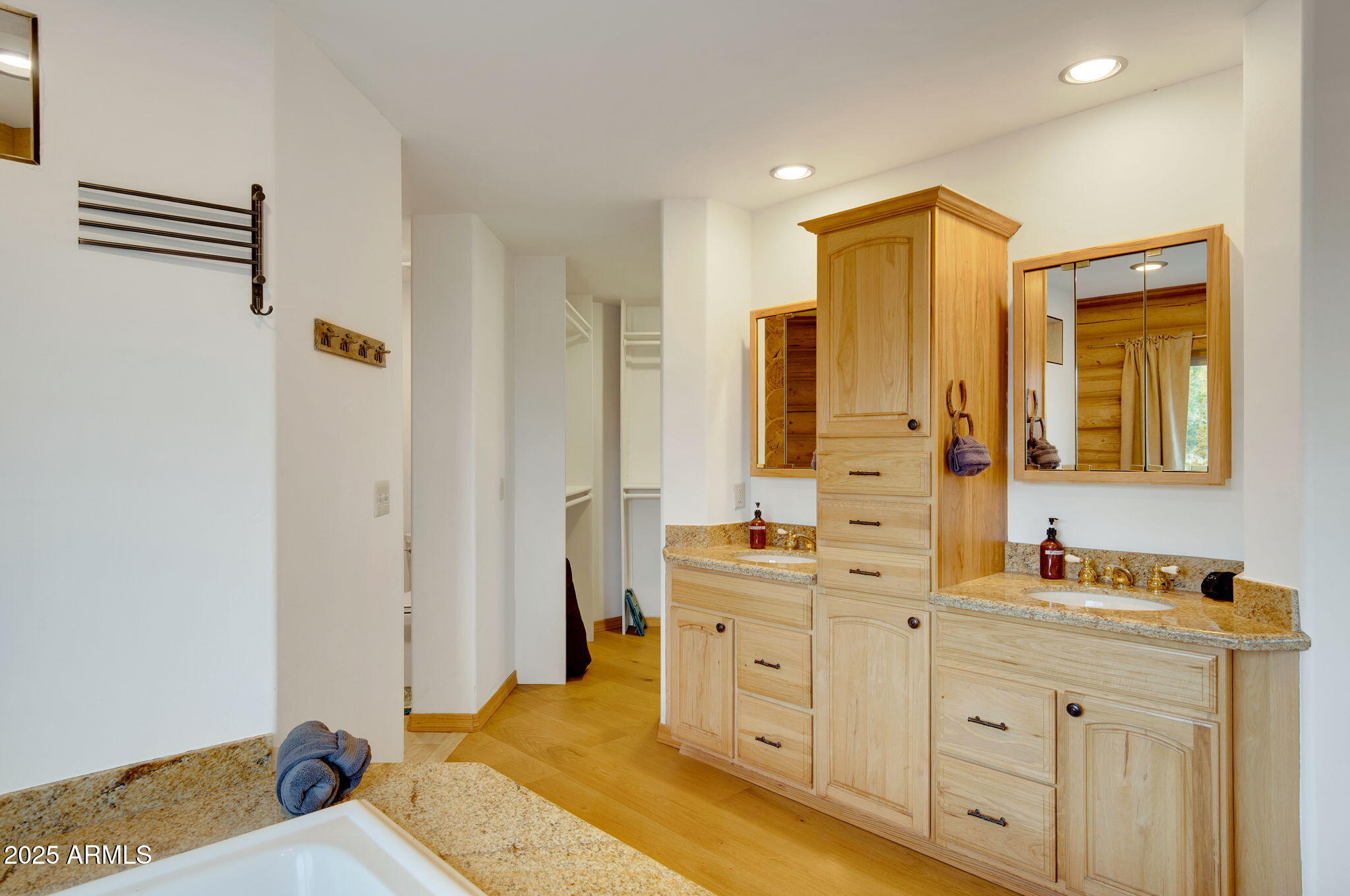UNK - Residential