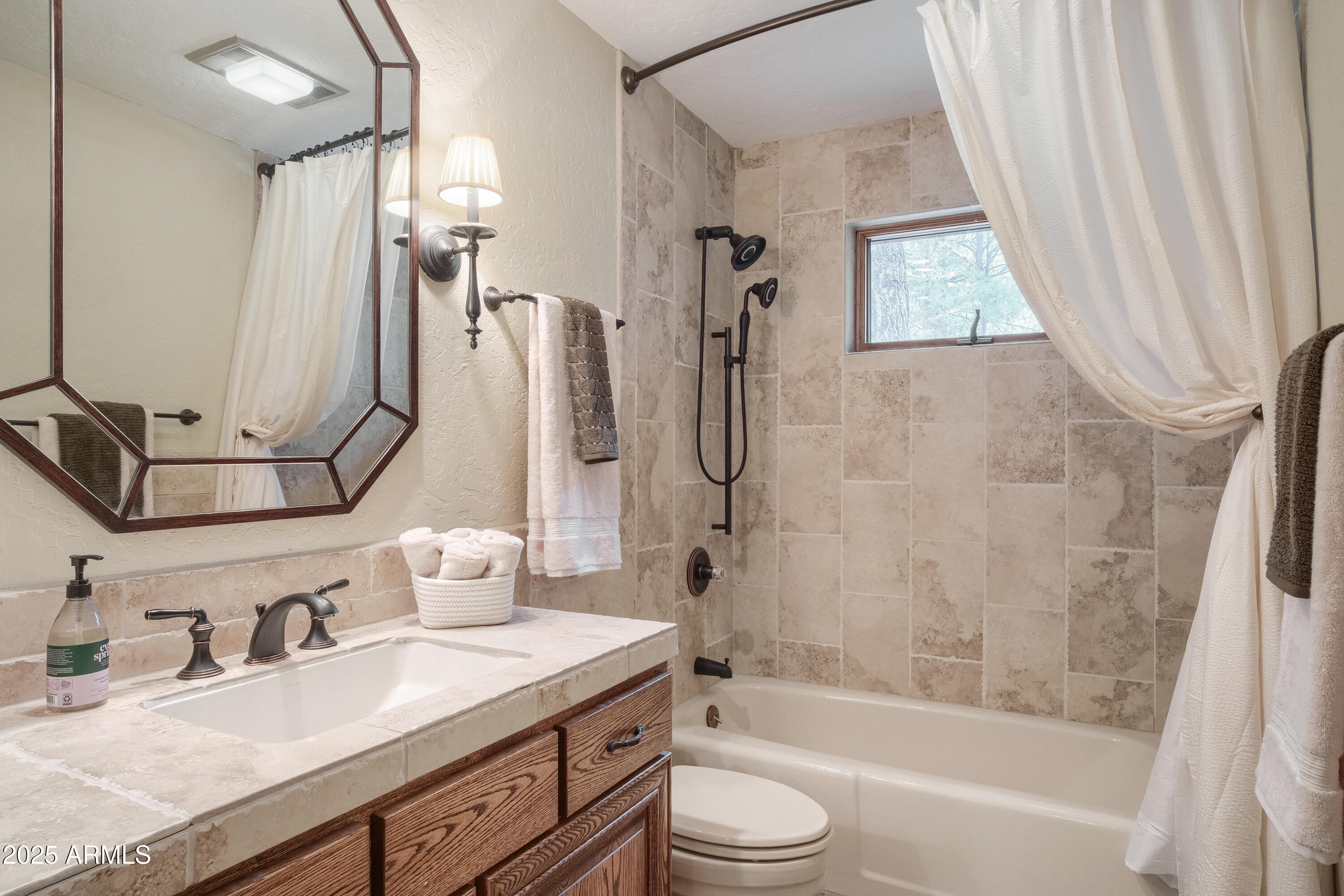 CONTINENTAL LAKESIDE ACRES - Residential
