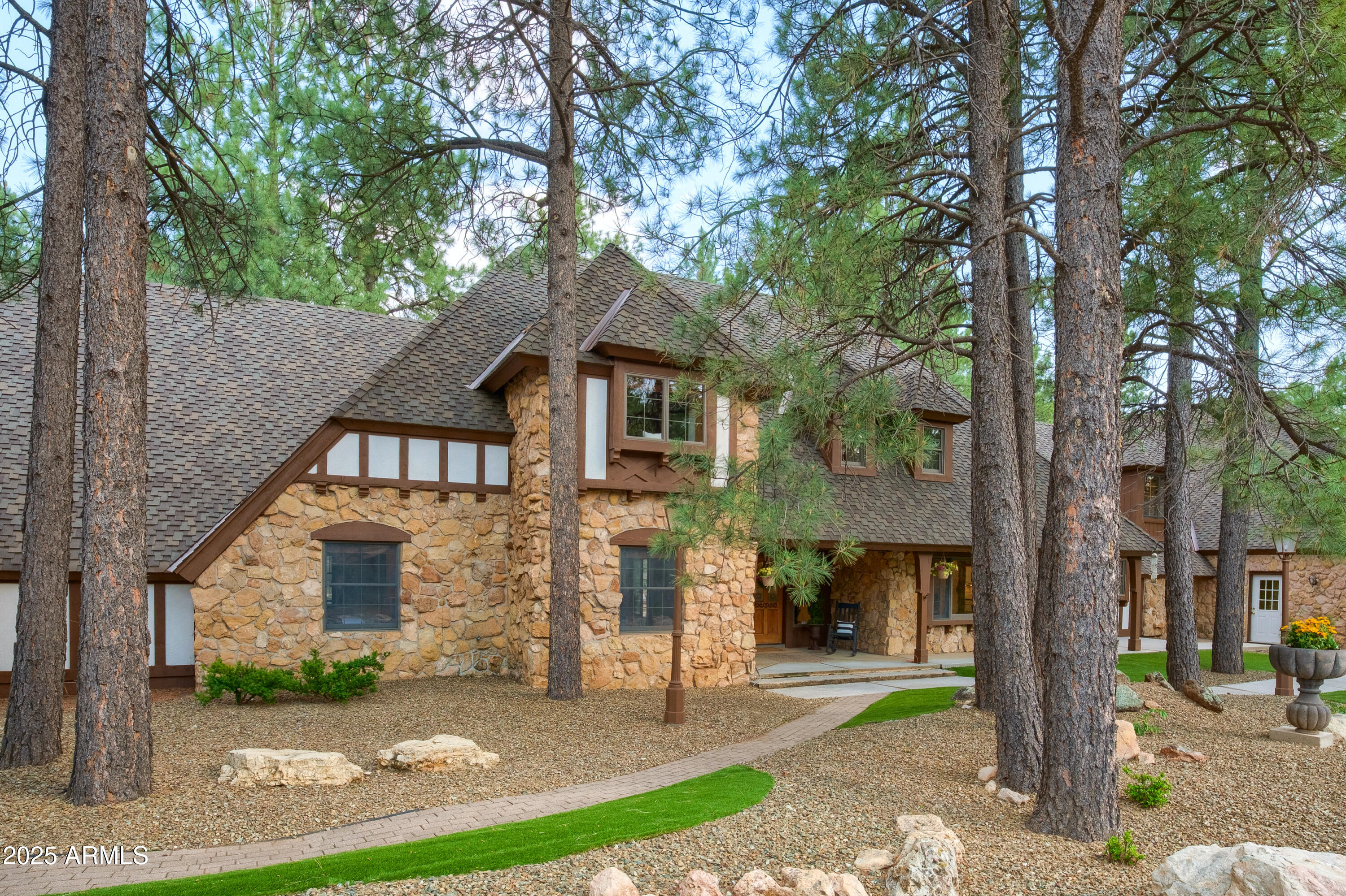 CONTINENTAL LAKESIDE ACRES - Residential