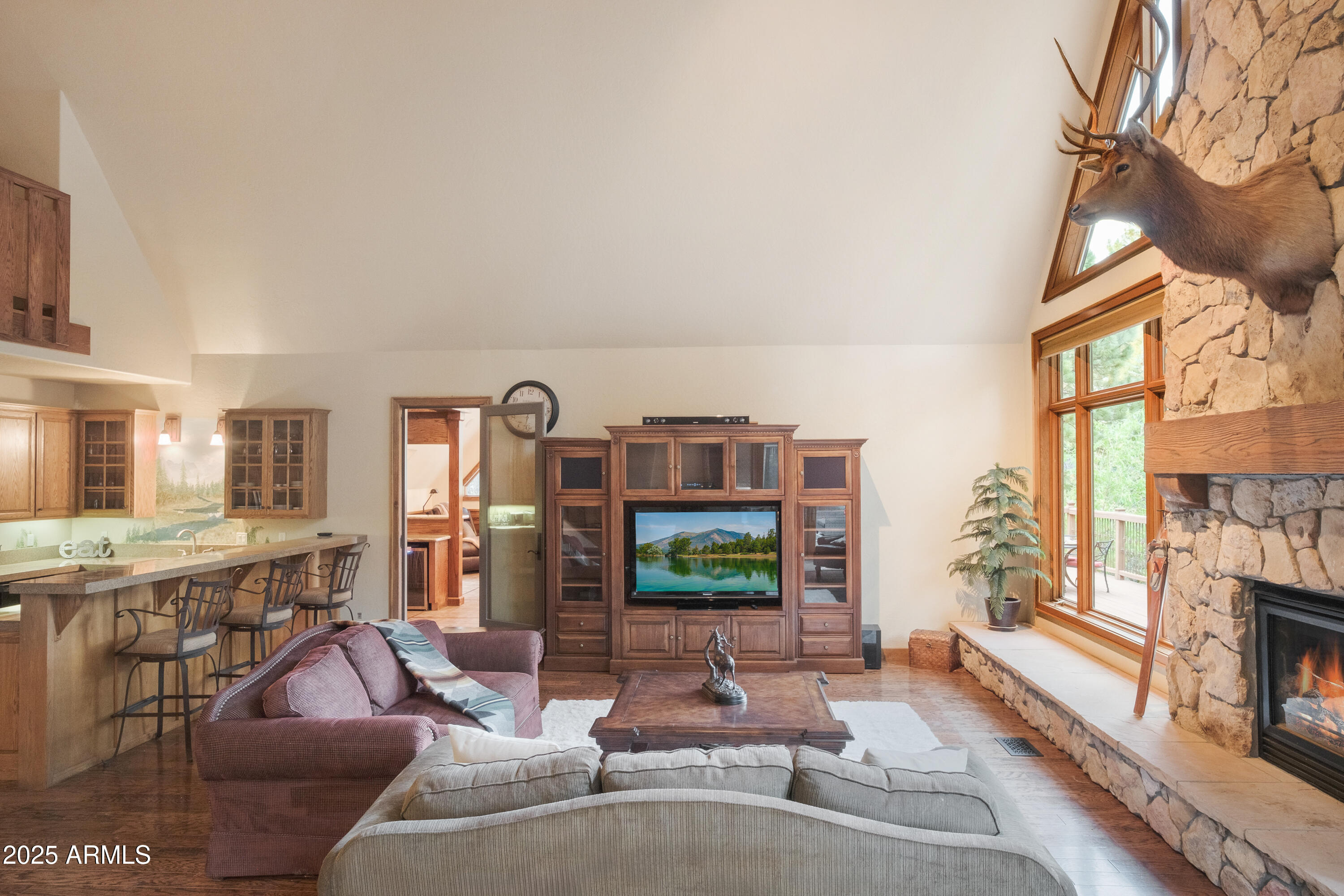 CONTINENTAL LAKESIDE ACRES - Residential