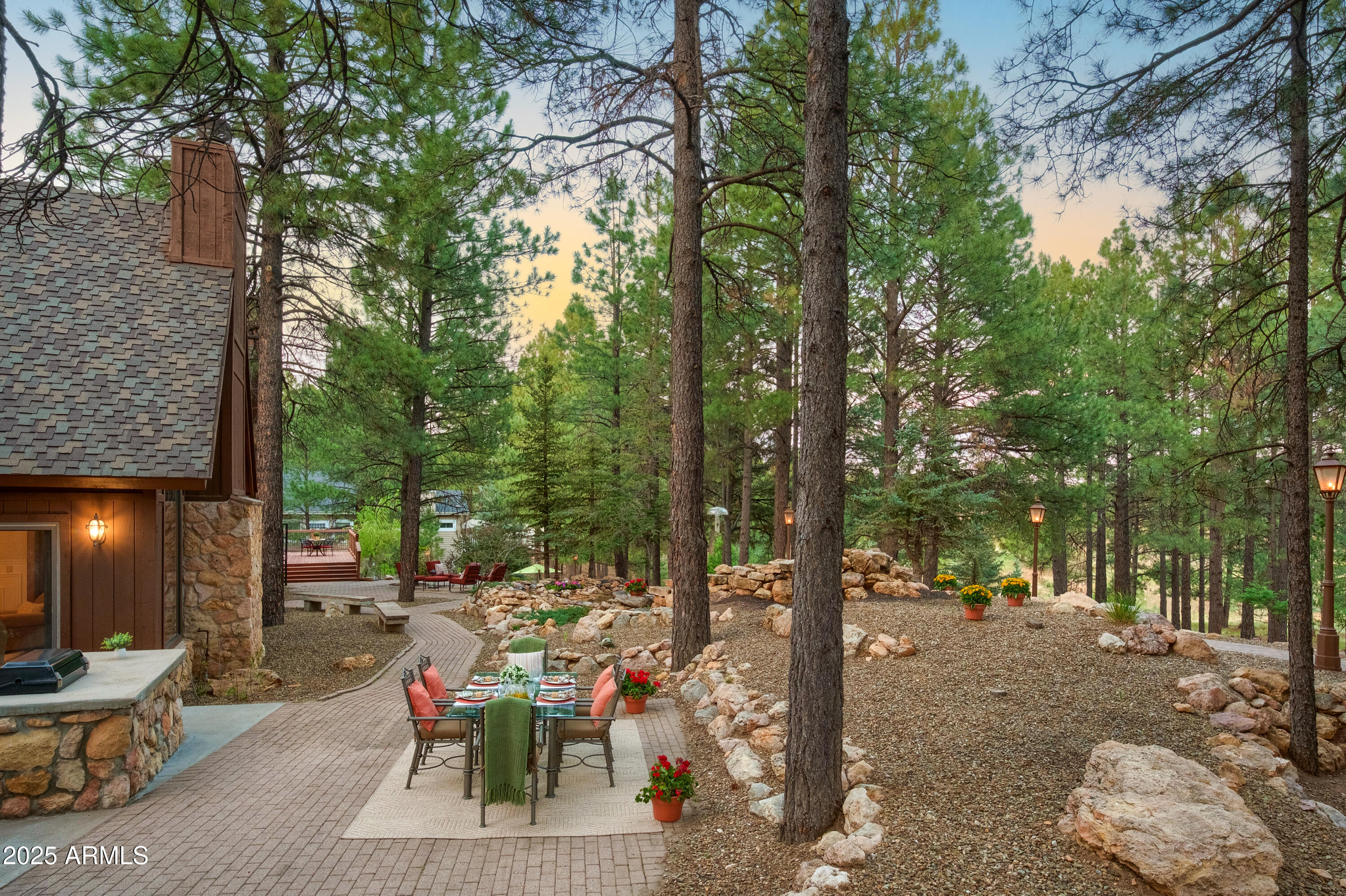 CONTINENTAL LAKESIDE ACRES - Residential
