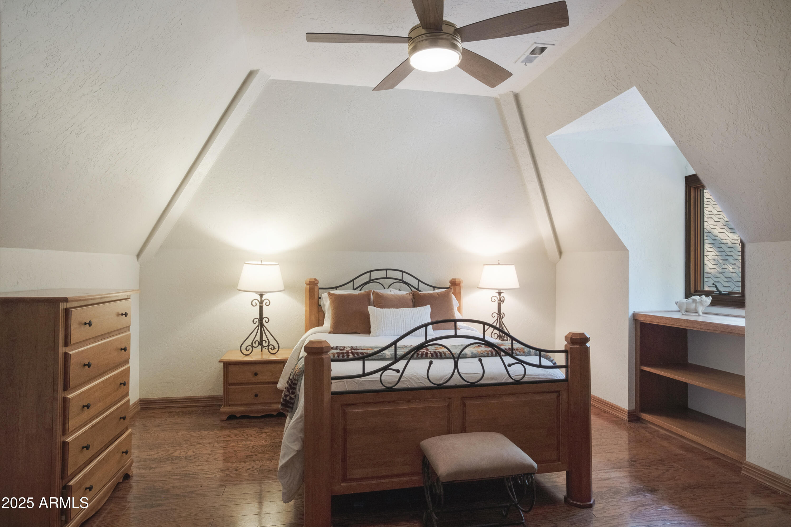 CONTINENTAL LAKESIDE ACRES - Residential