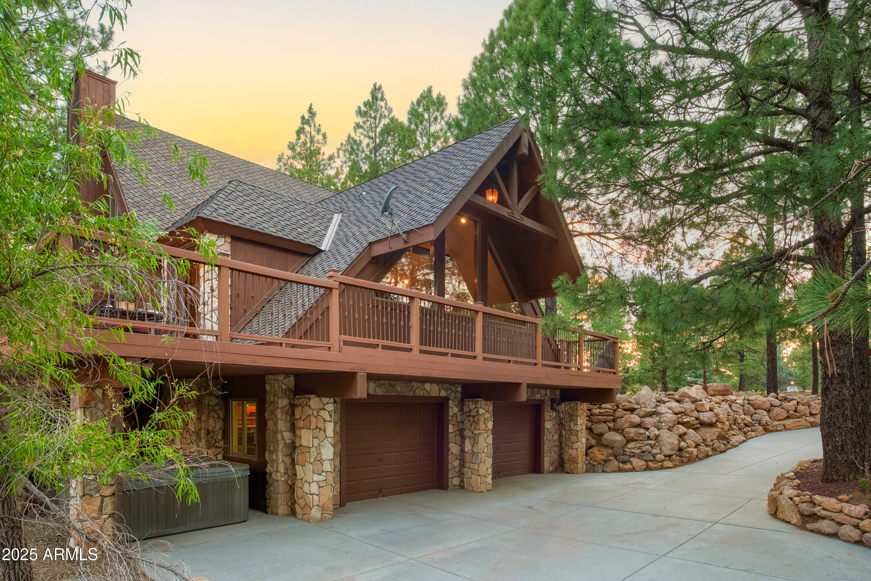 CONTINENTAL LAKESIDE ACRES - Residential