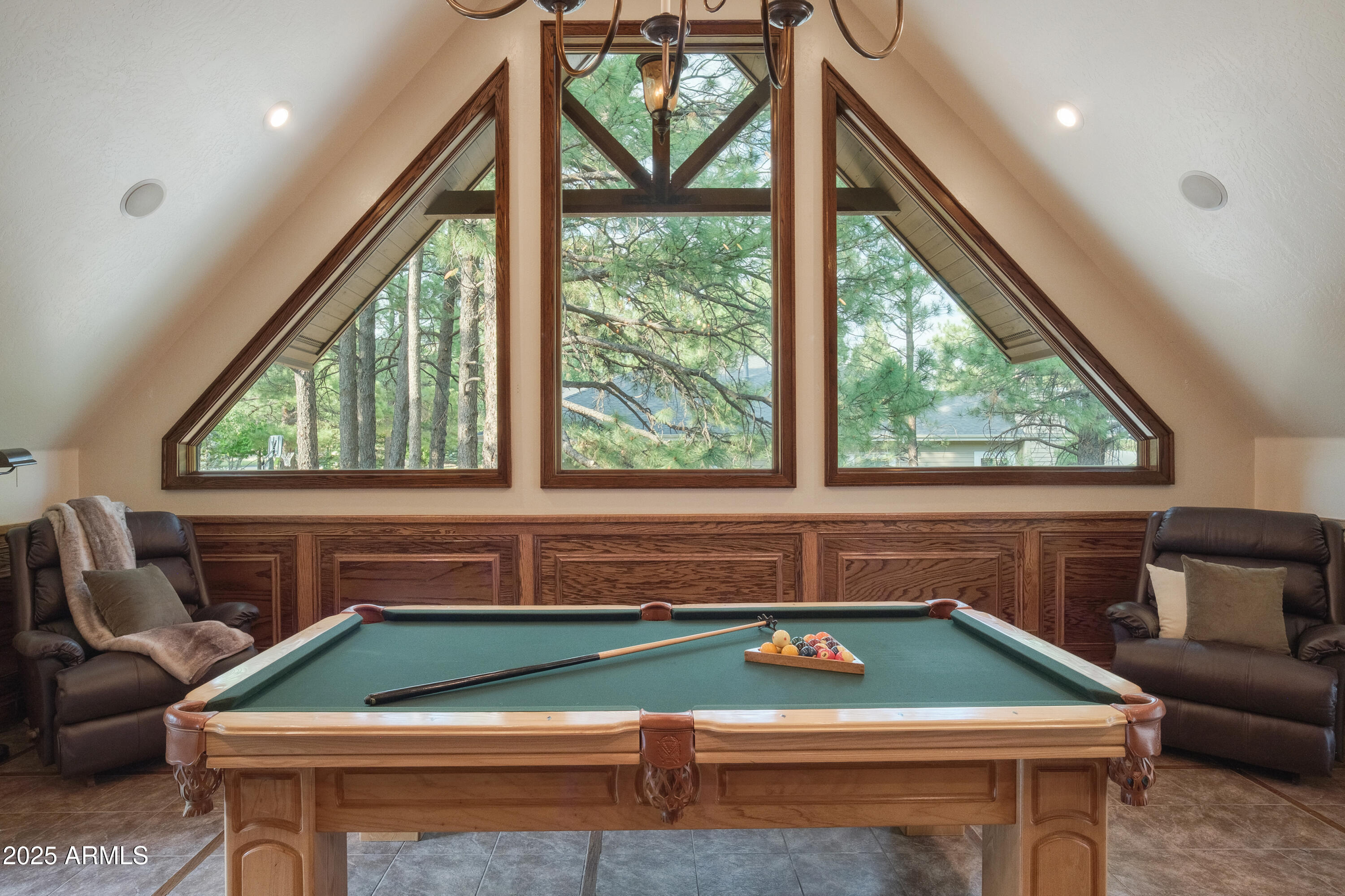 CONTINENTAL LAKESIDE ACRES - Residential