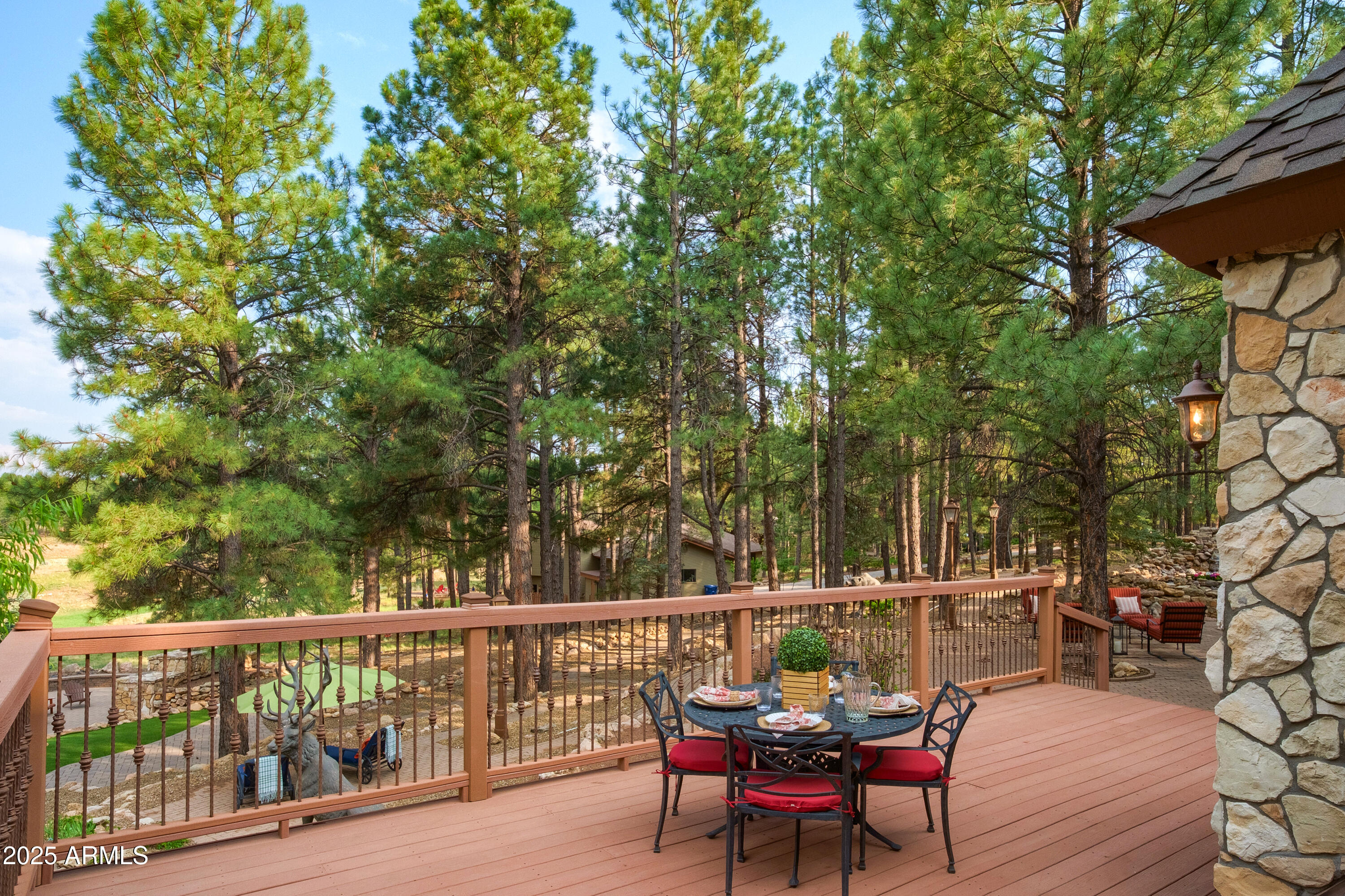 CONTINENTAL LAKESIDE ACRES - Residential