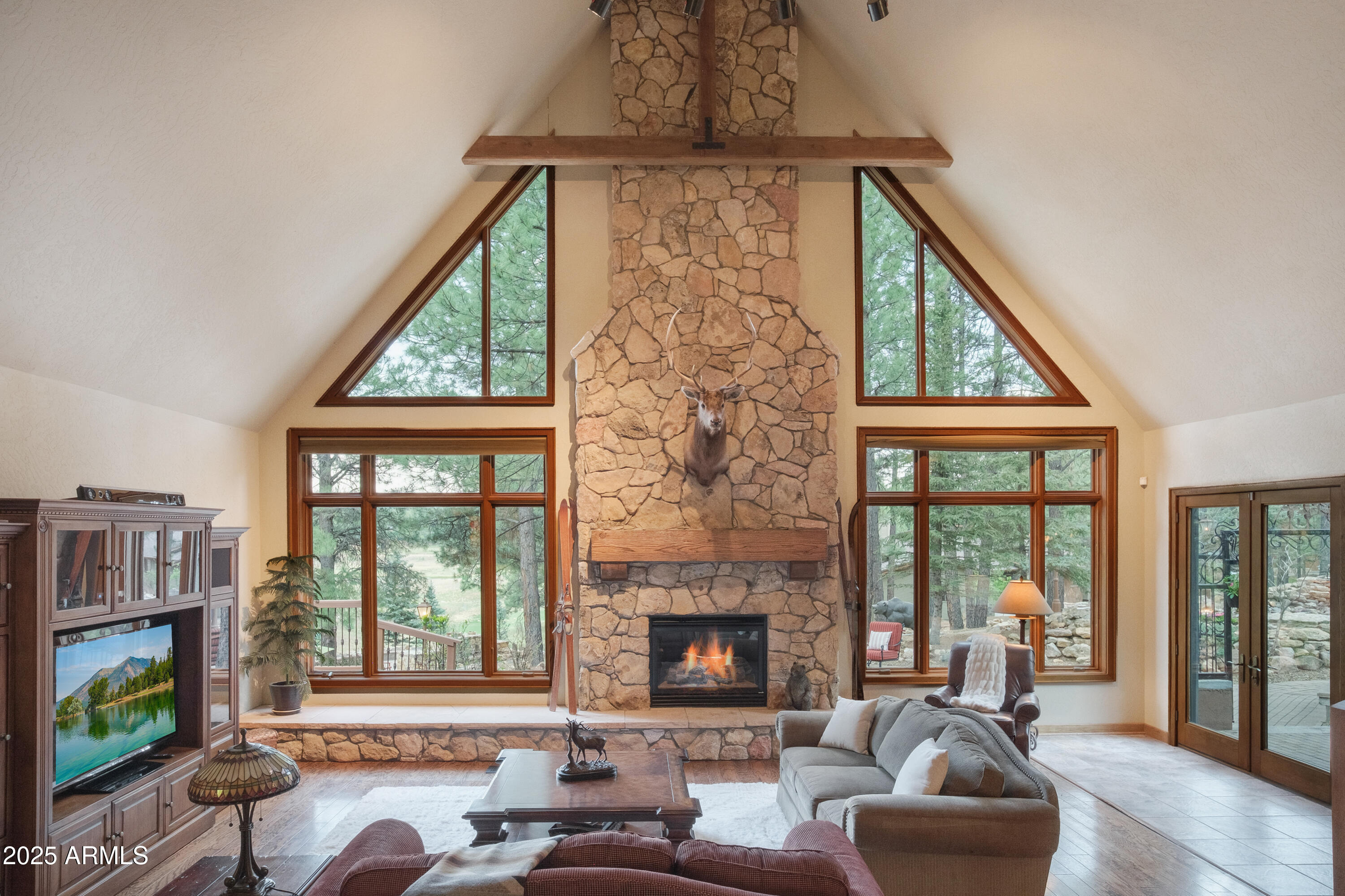 CONTINENTAL LAKESIDE ACRES - Residential