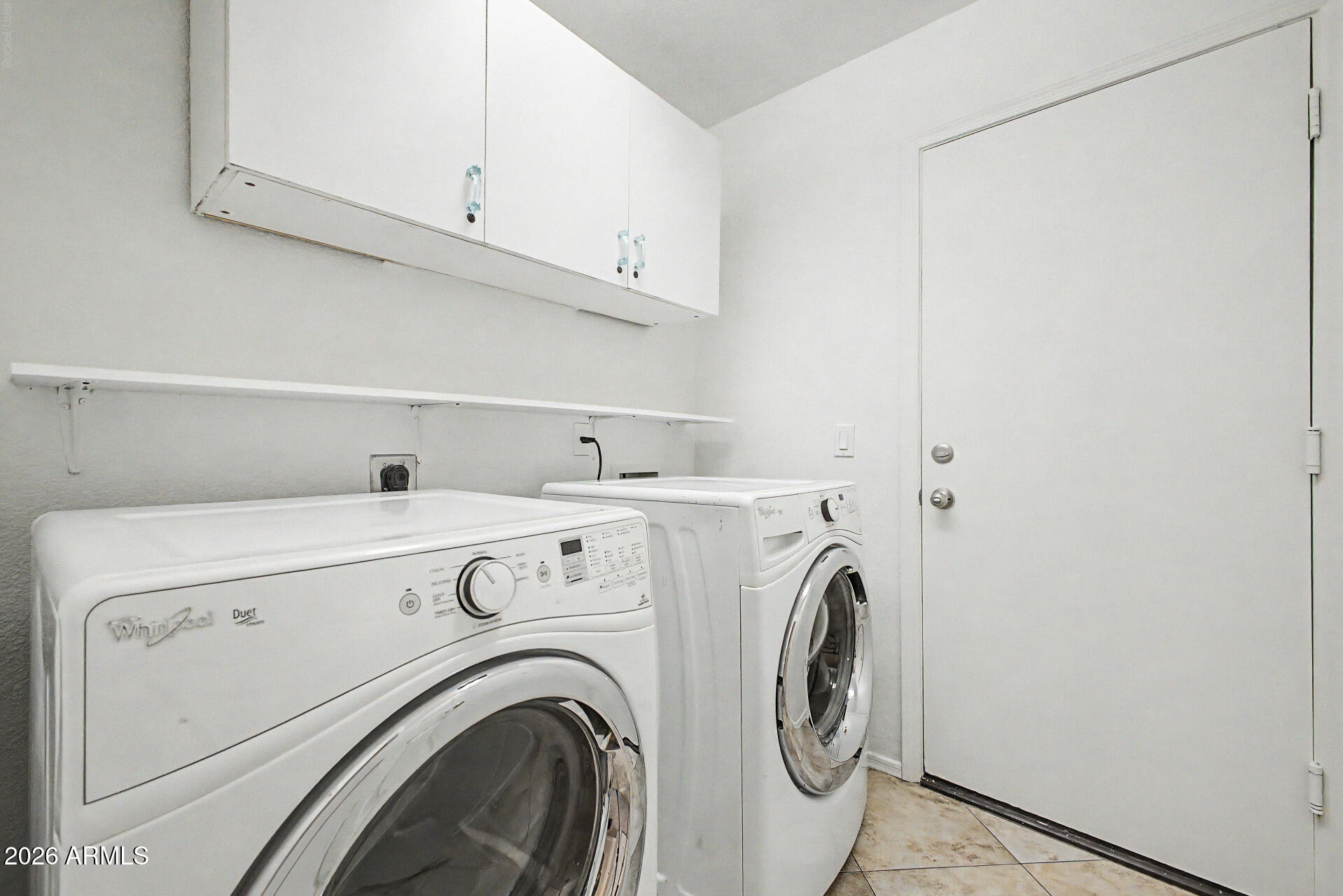 MOONDANCE UNIT 7 - Residential