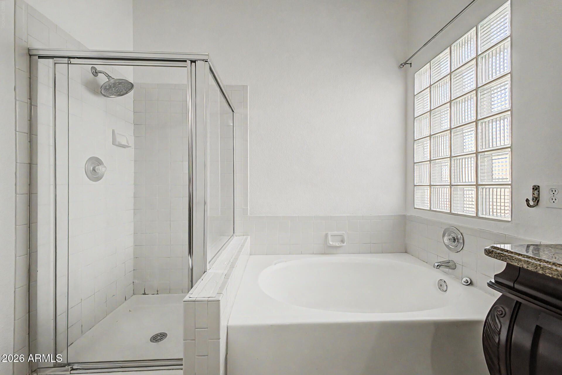 MOONDANCE UNIT 7 - Residential