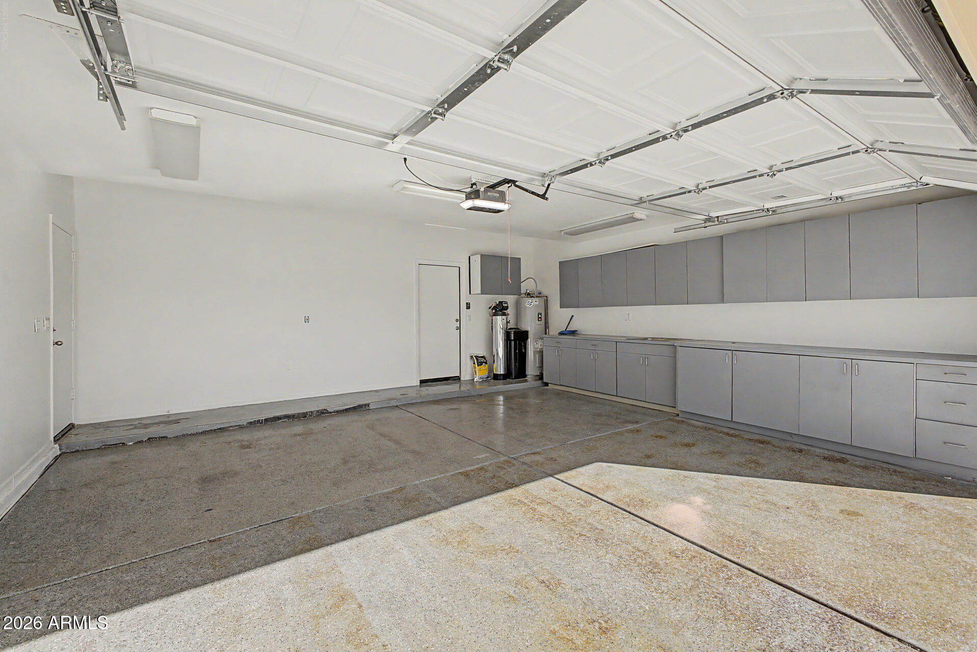 MOONDANCE UNIT 7 - Residential