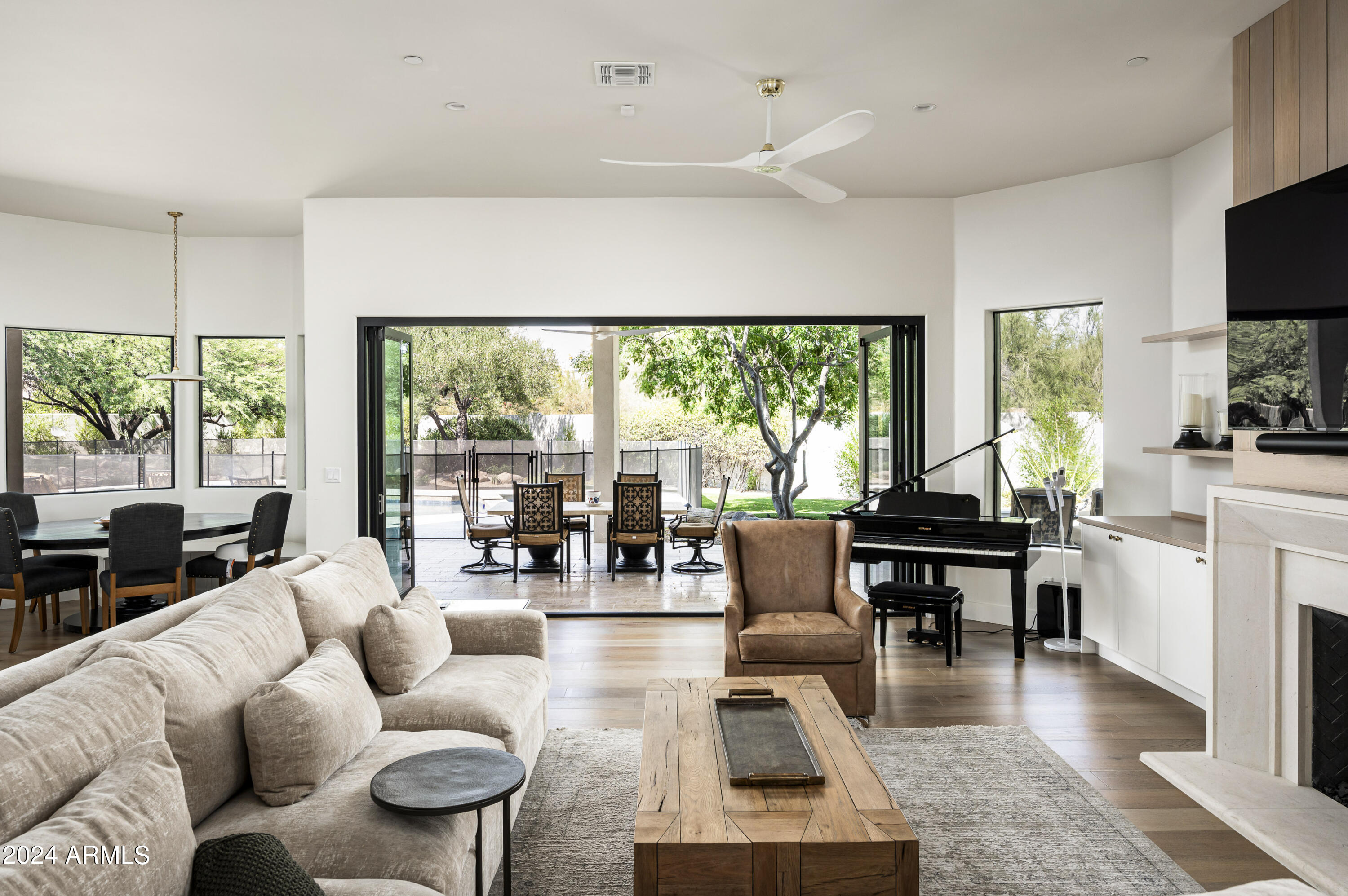 PINNACLE PEAK COUNTRY CLUB UNIT 8 - Residential