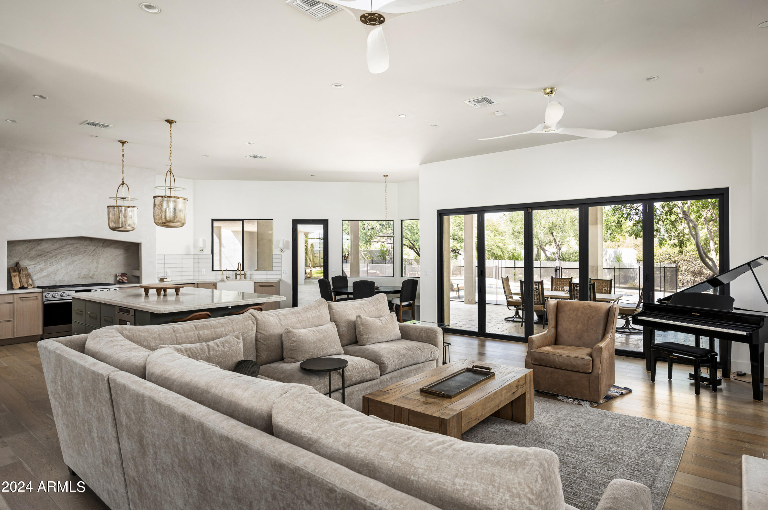 PINNACLE PEAK COUNTRY CLUB UNIT 8 - Residential
