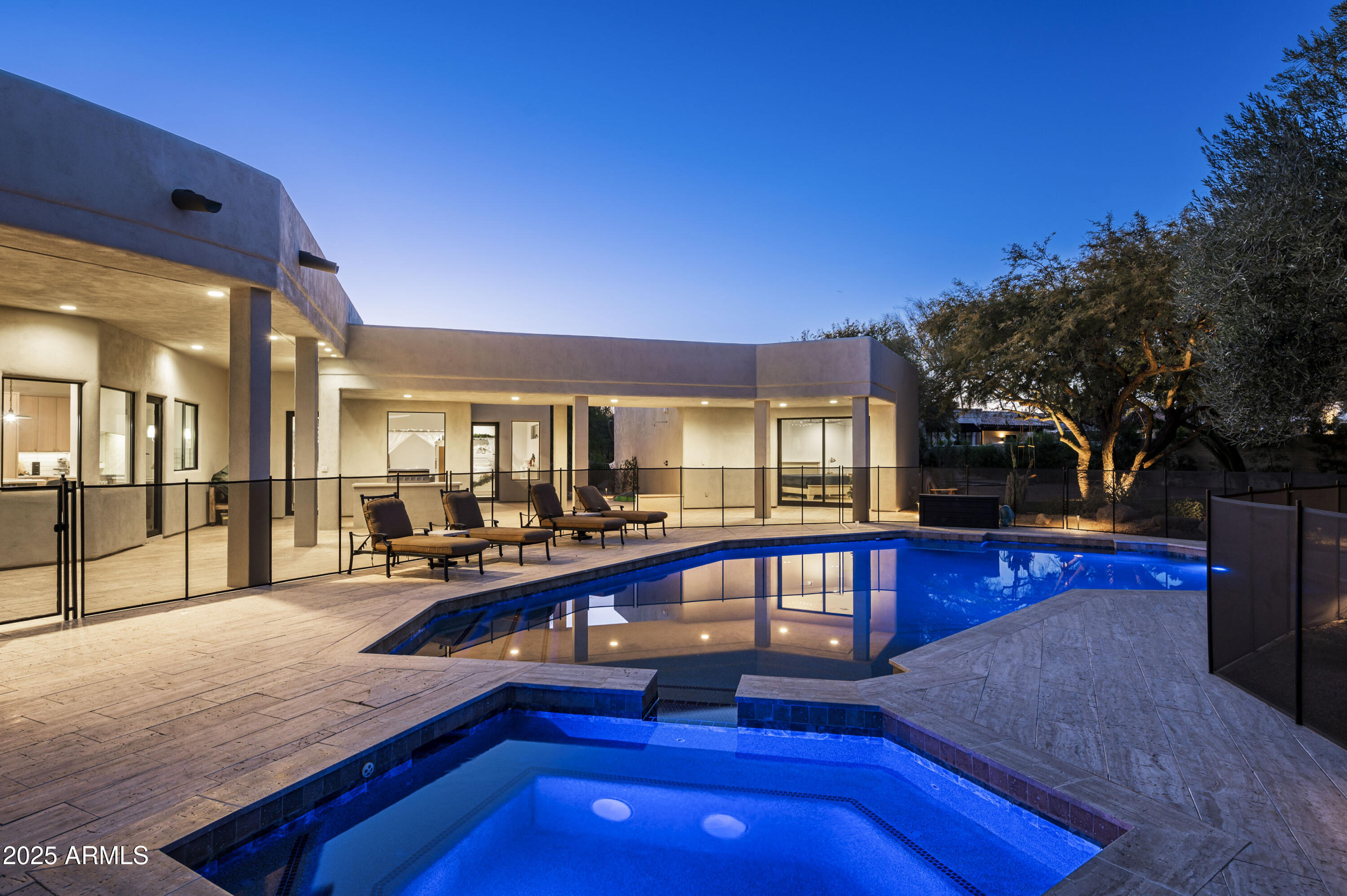 PINNACLE PEAK COUNTRY CLUB UNIT 8 - Residential