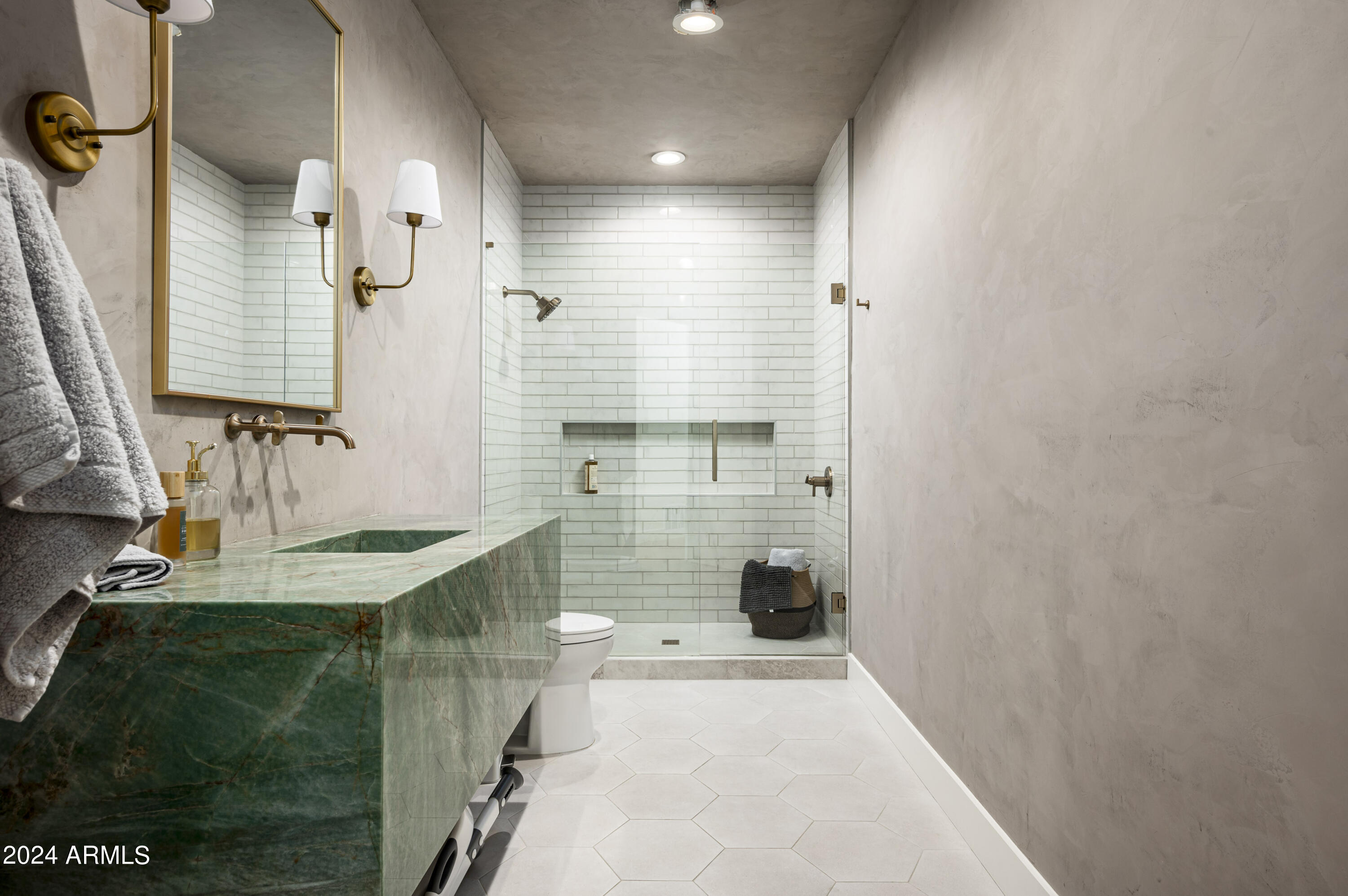 PINNACLE PEAK COUNTRY CLUB UNIT 8 - Residential