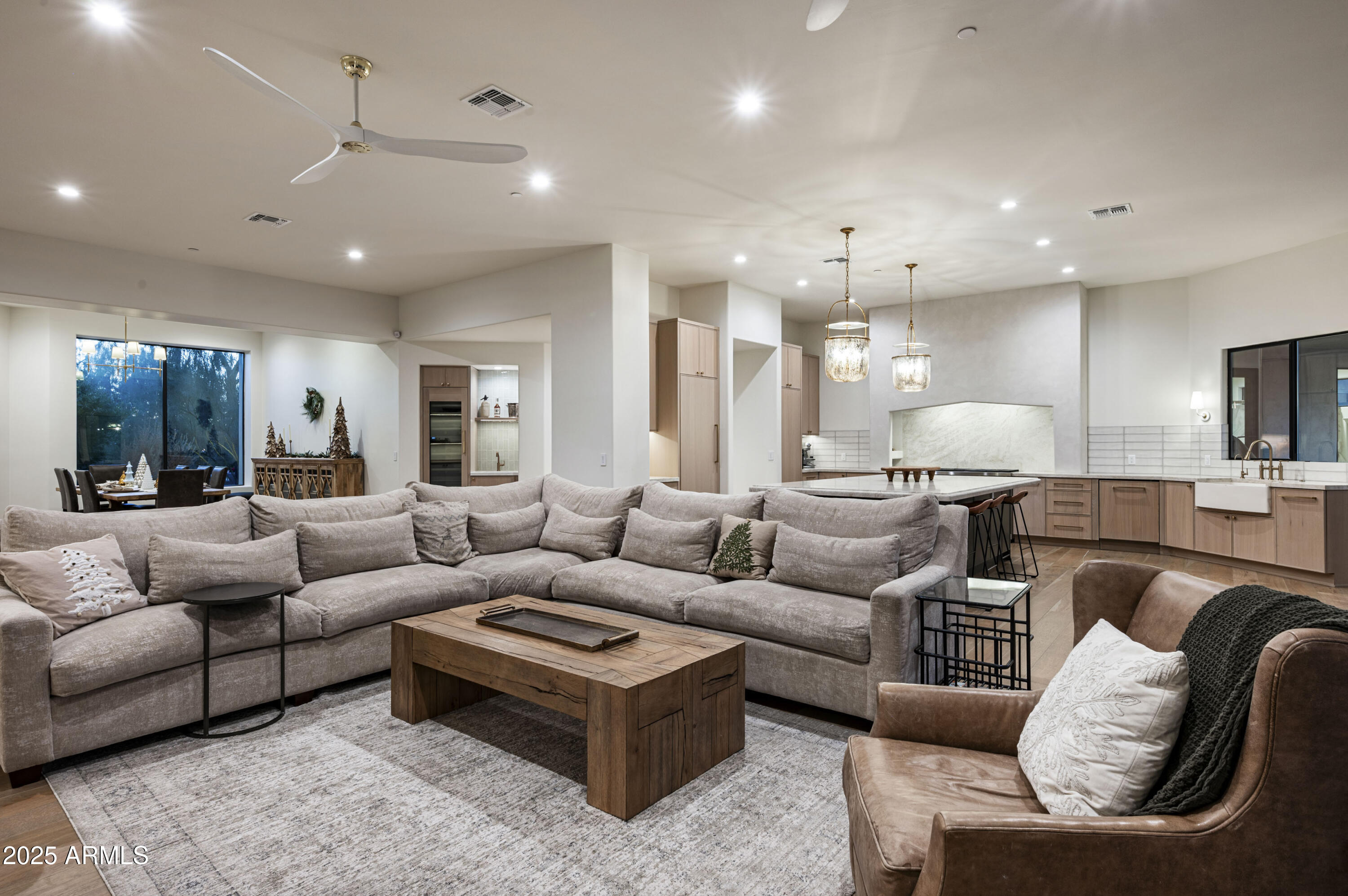 PINNACLE PEAK COUNTRY CLUB UNIT 8 - Residential