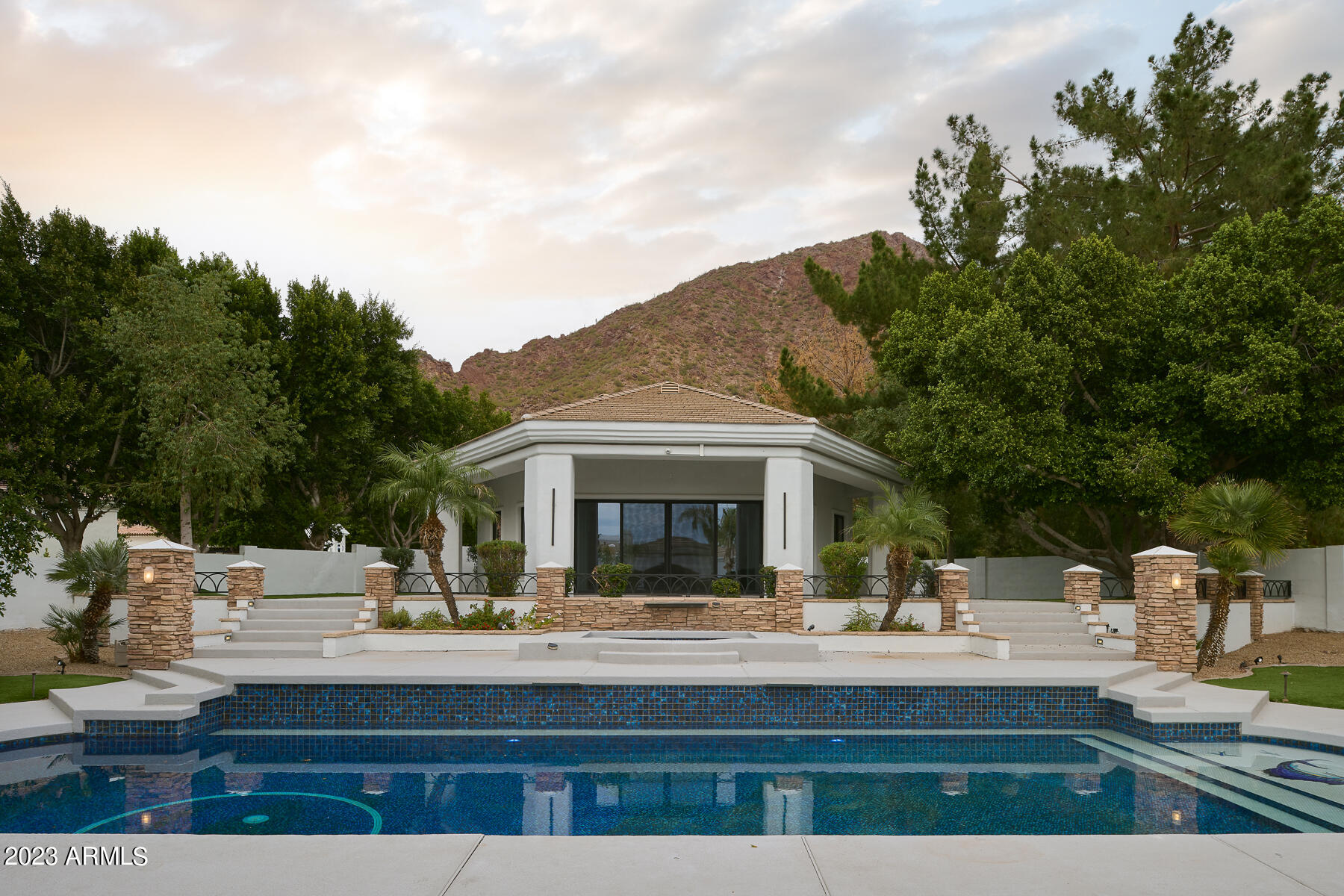 ROYAL PALM ESTATES - Residential