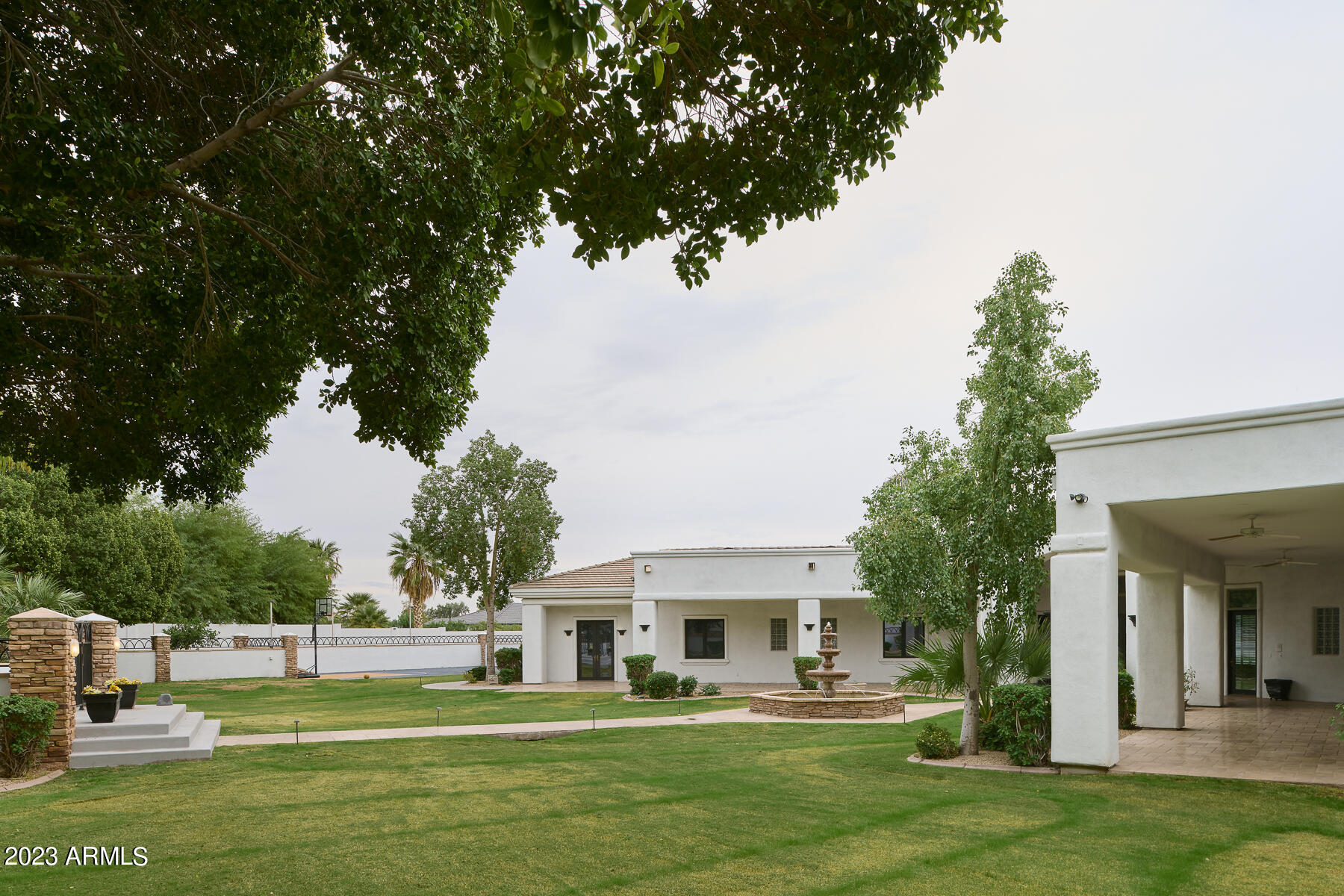 ROYAL PALM ESTATES - Residential