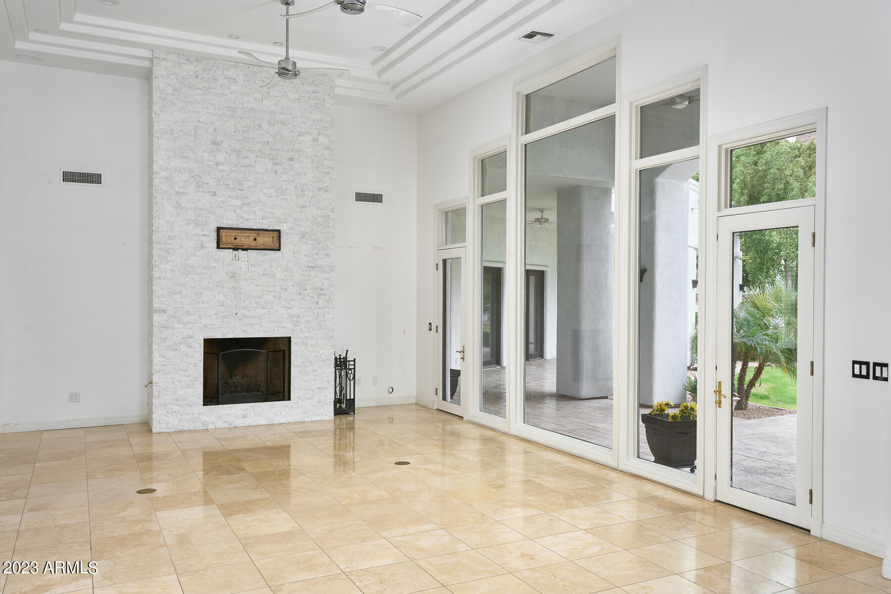 ROYAL PALM ESTATES - Residential