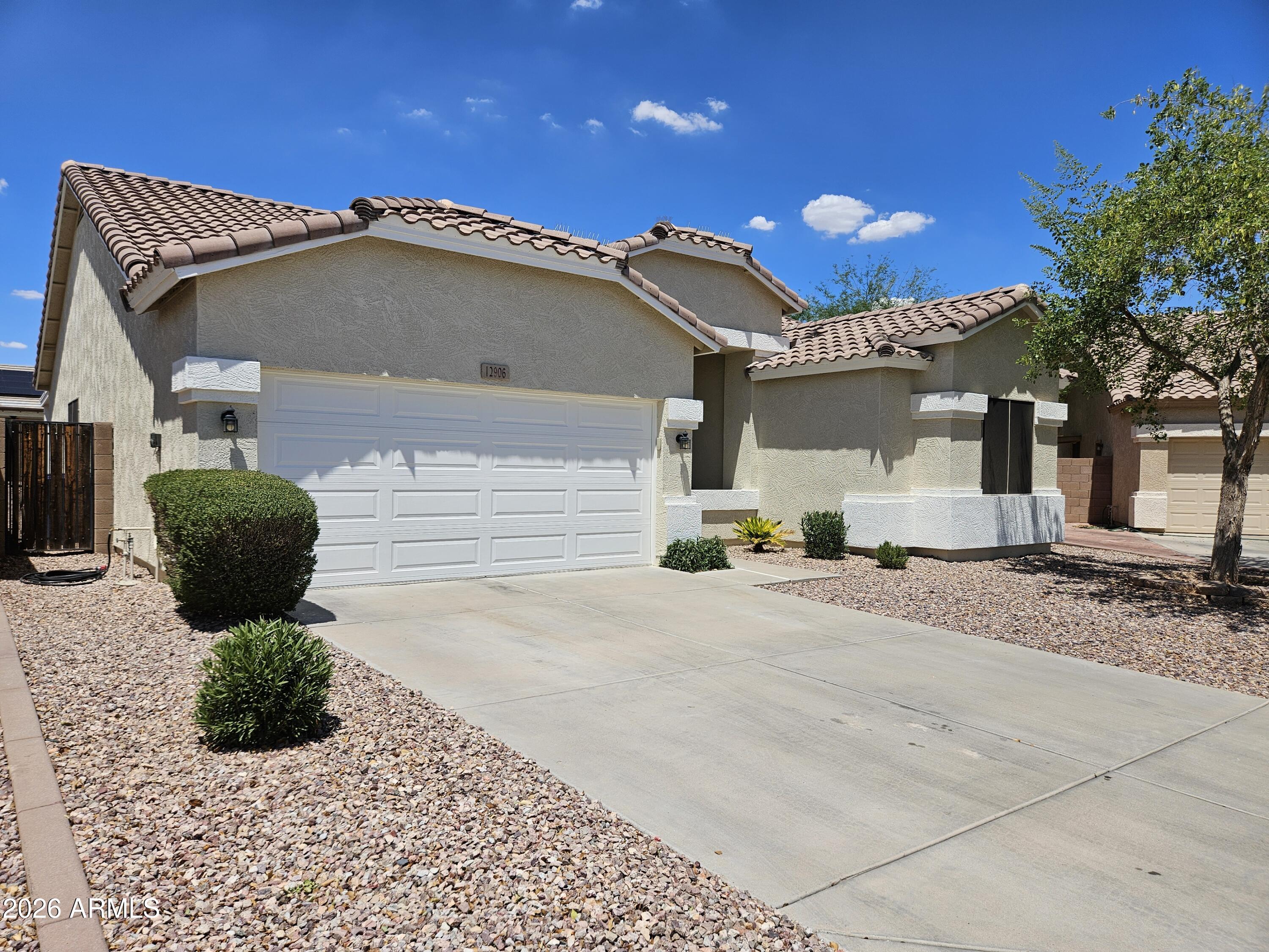 DAVE BROWN AT DYSART AND THUNDERBIRD - Residential