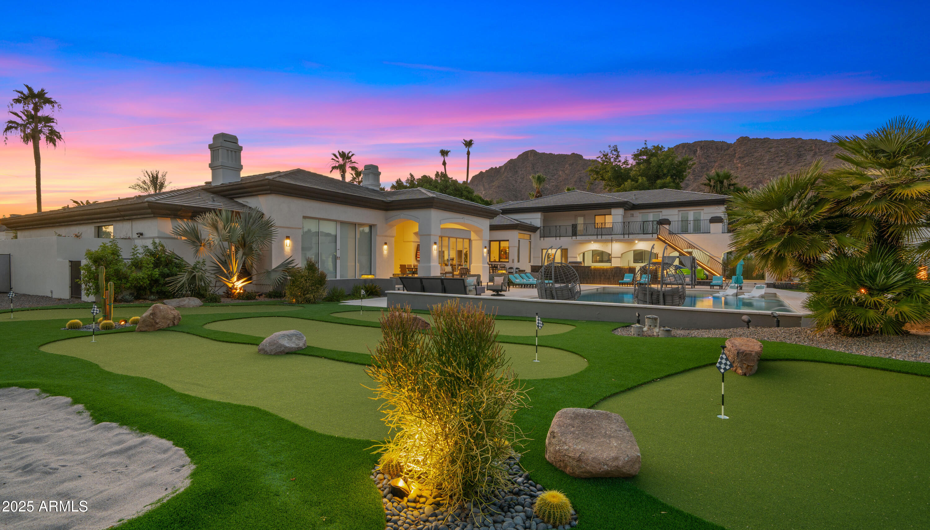 ARCADIA MANORS - Residential