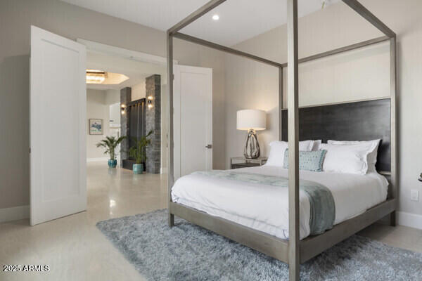 ARCADIA MANORS - Residential