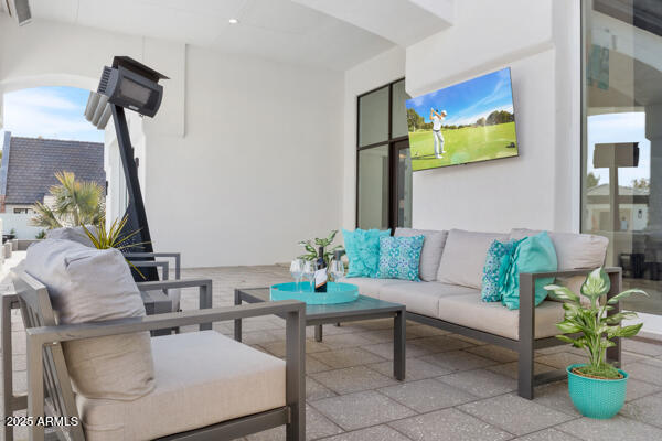 ARCADIA MANORS - Residential