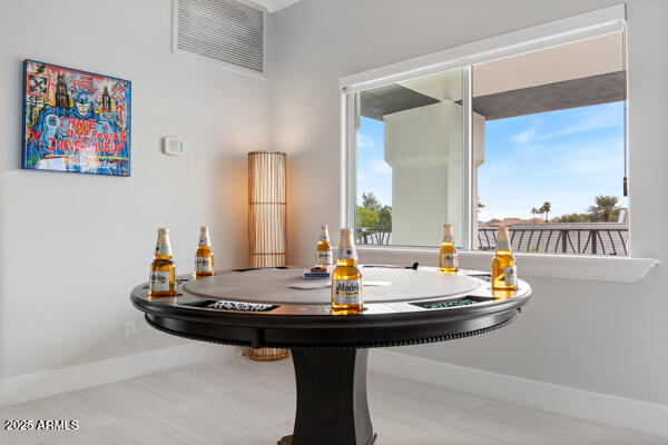 ARCADIA MANORS - Residential