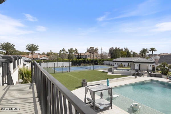ARCADIA MANORS - Residential